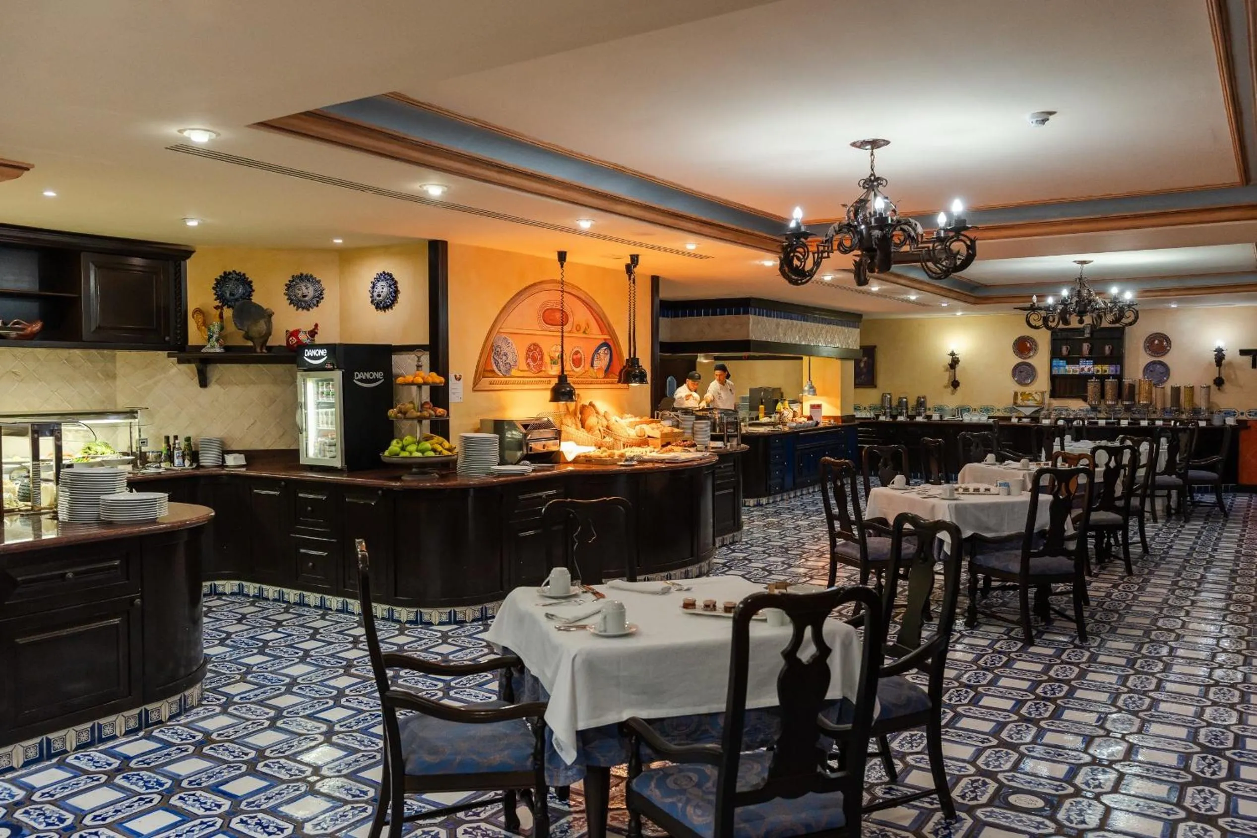 Restaurant/places to eat in Europe Villa Cortes GL