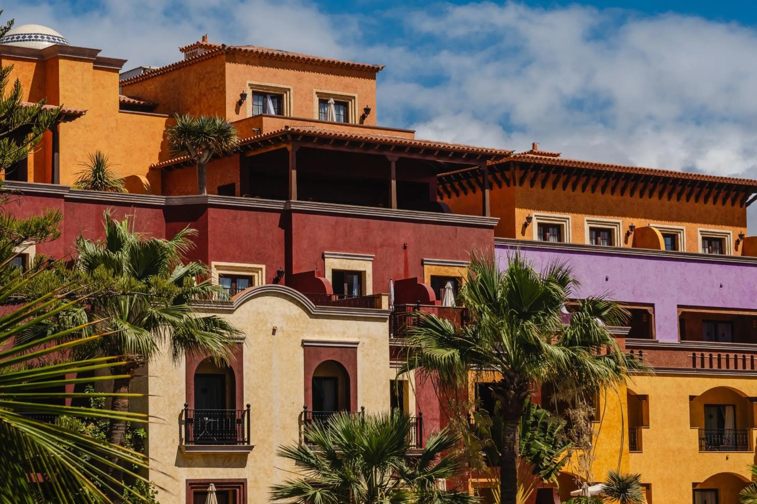 Property building in Europe Villa Cortes GL