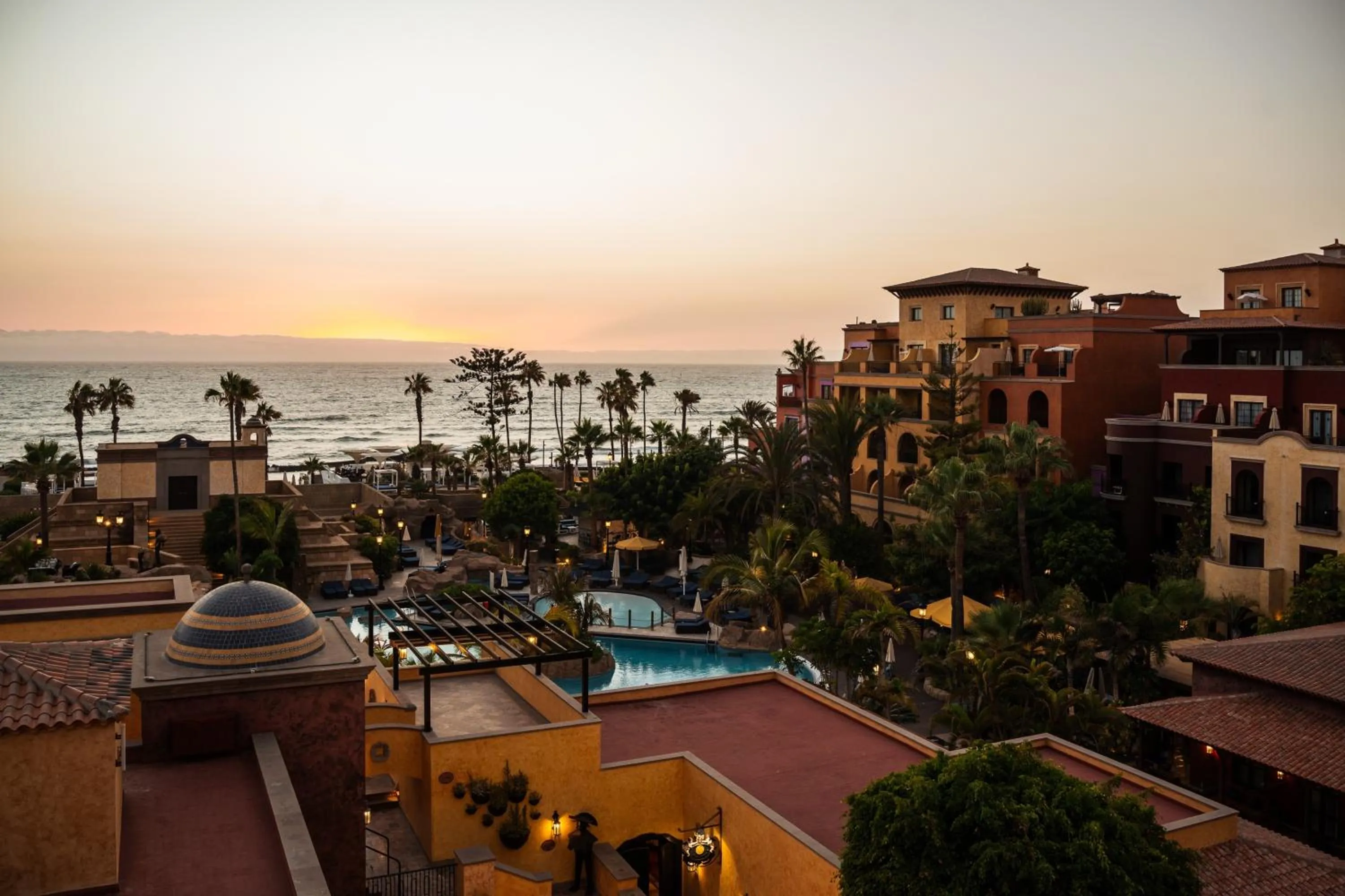 Sunset in Europe Villa Cortes GL