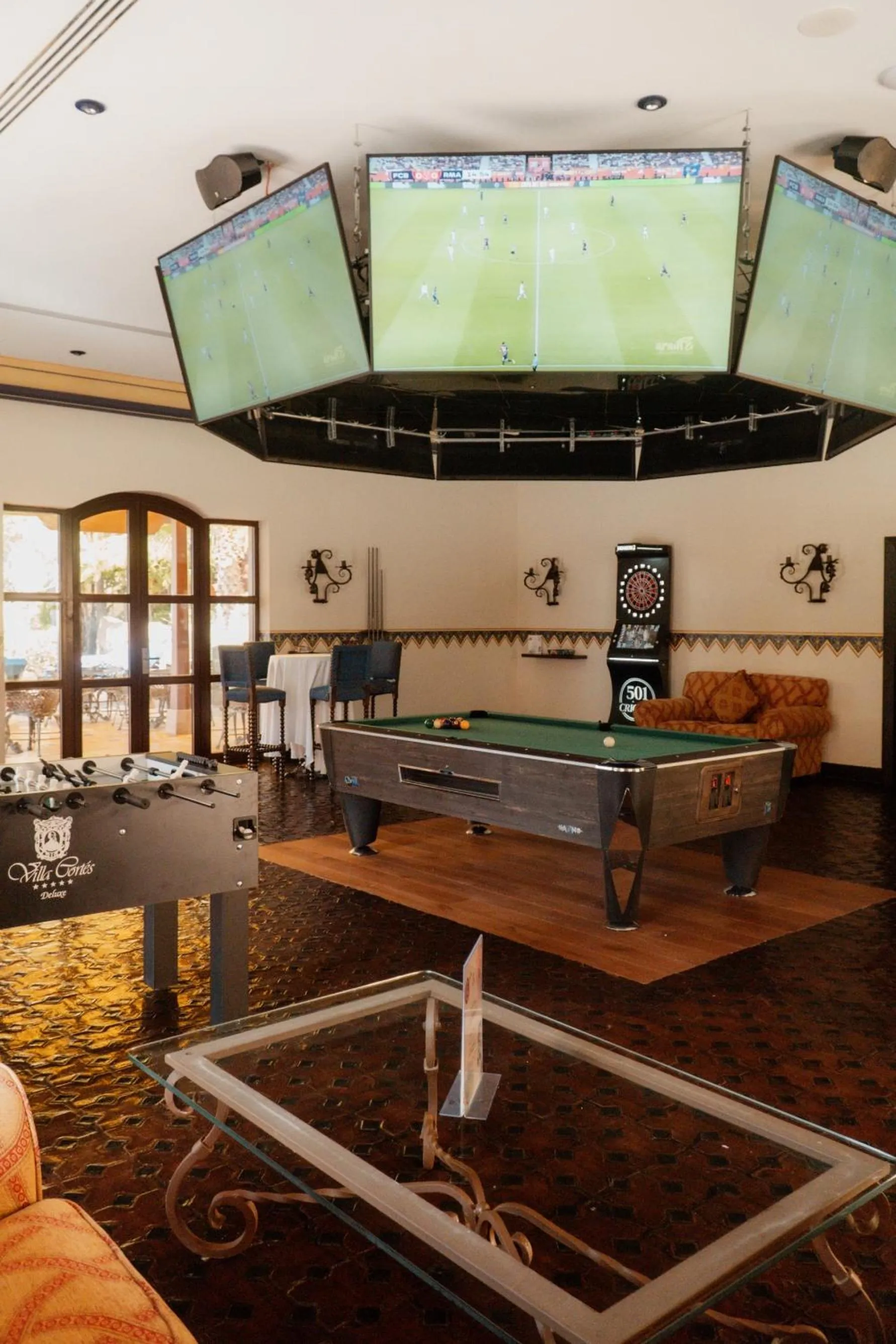 Billiard in Europe Villa Cortes GL