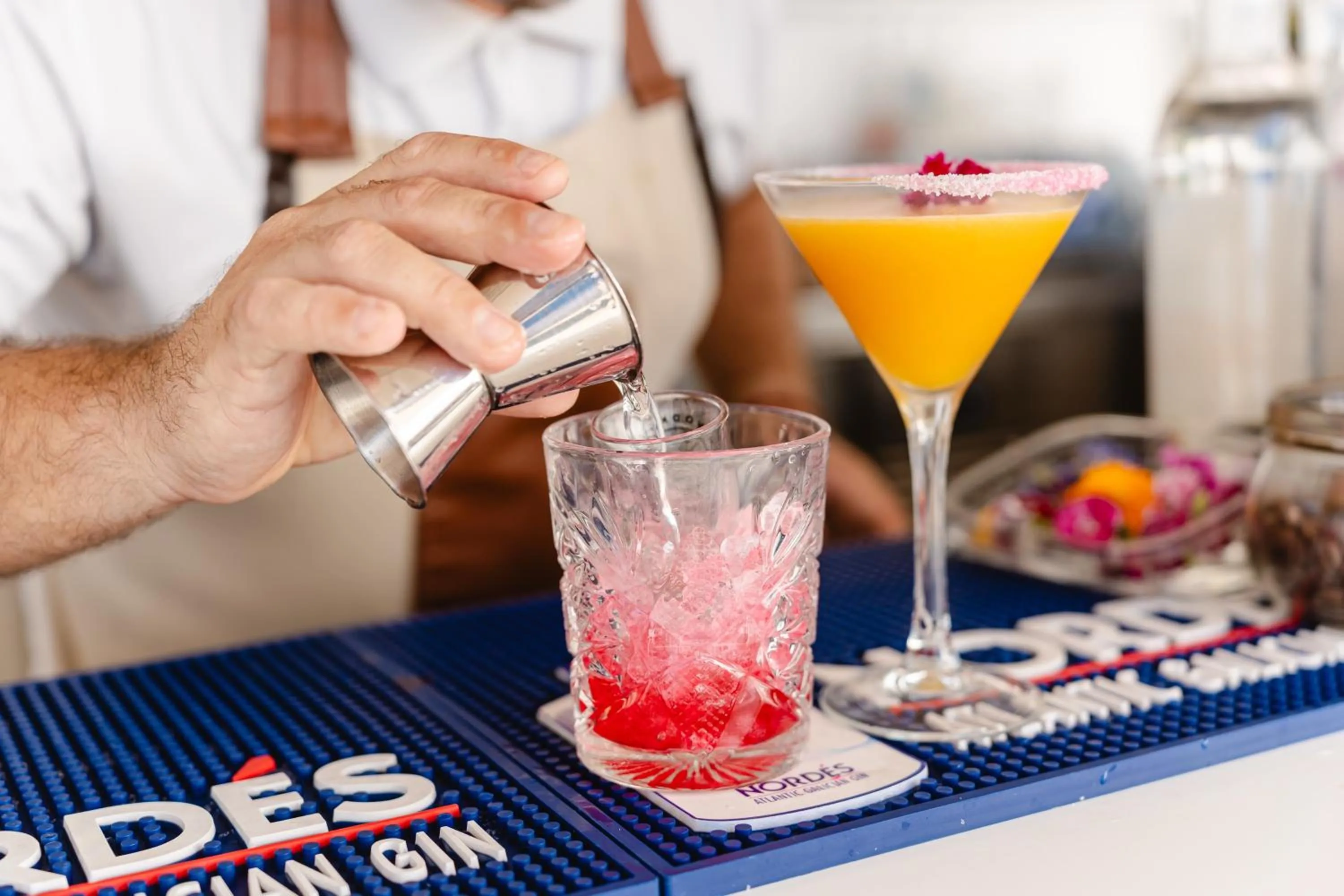 Drinks in Europe Villa Cortes GL