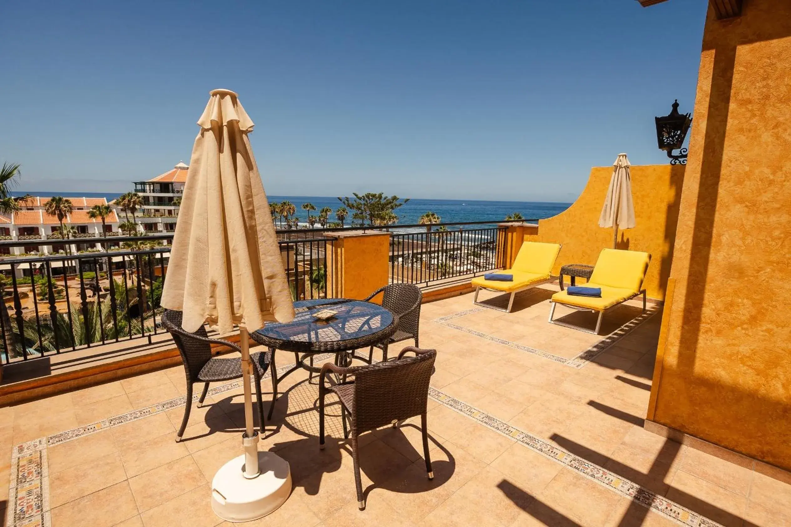 Suite with Sea View (2 Adults + 2 Children) in Europe Villa Cortes GL Suite with Sea View (2 Adults + 2 Children) in Europe Villa Cortes GL
