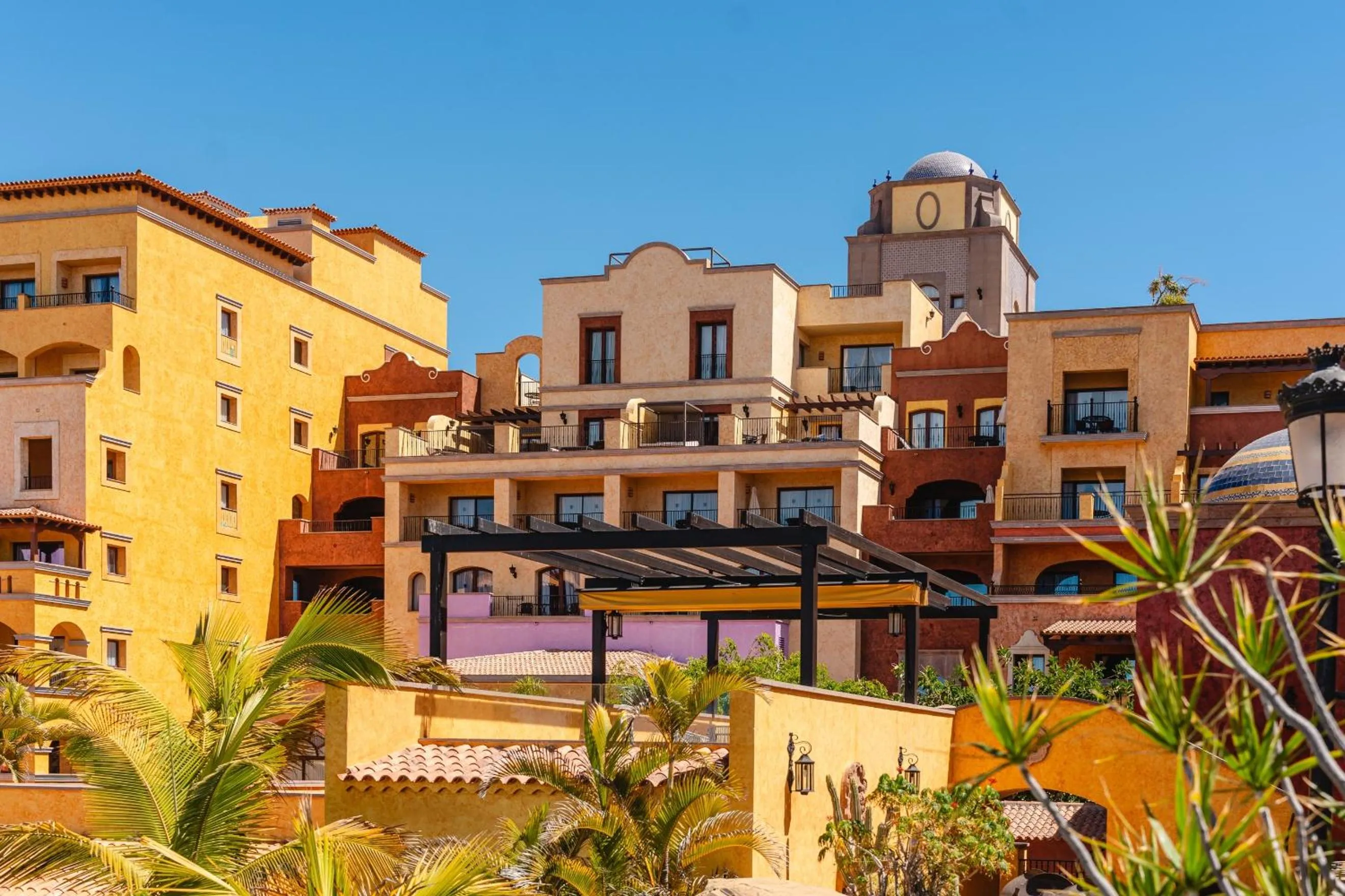 Property building in Europe Villa Cortes GL