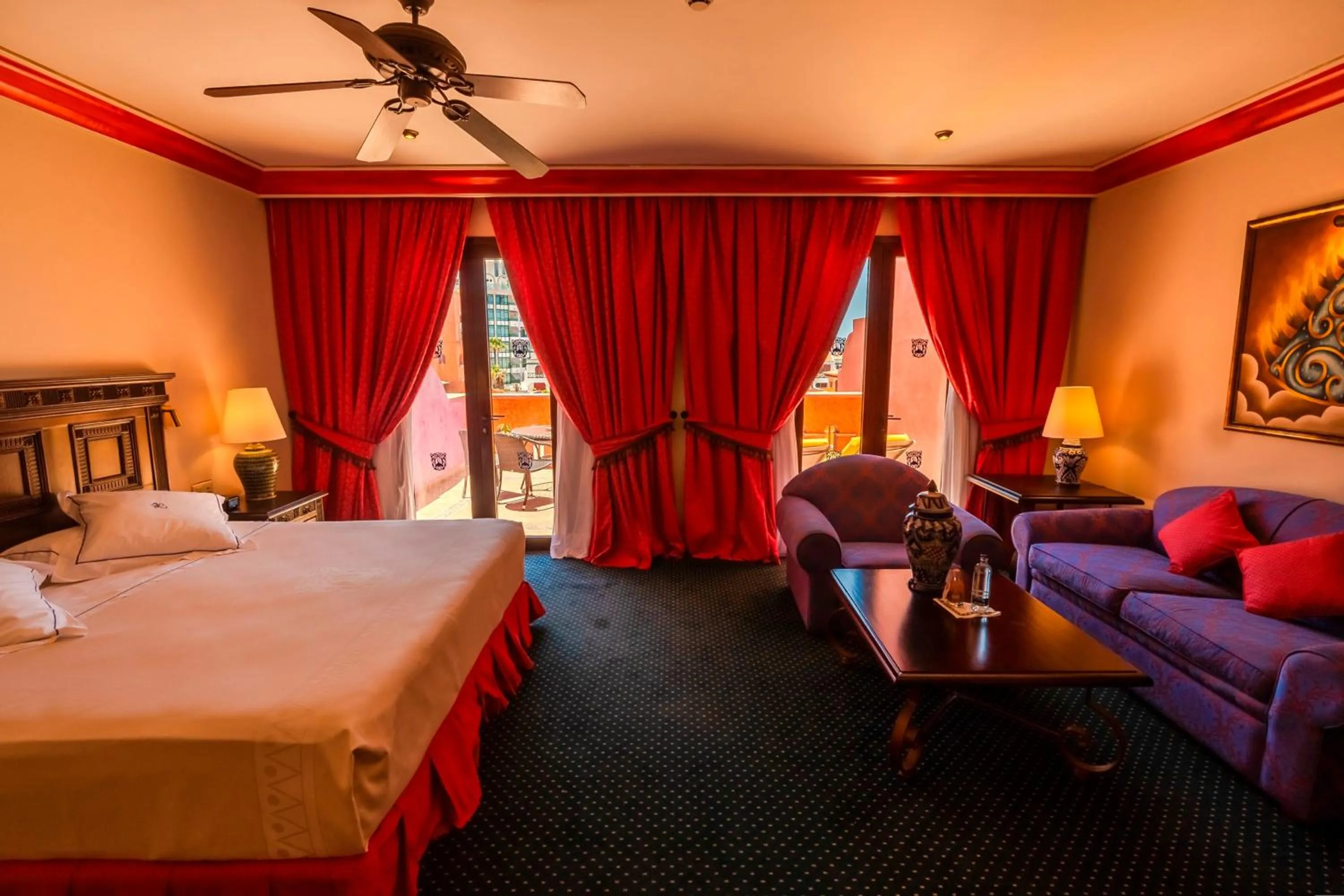 Photo of the whole room, Bed in Europe Villa Cortes GL