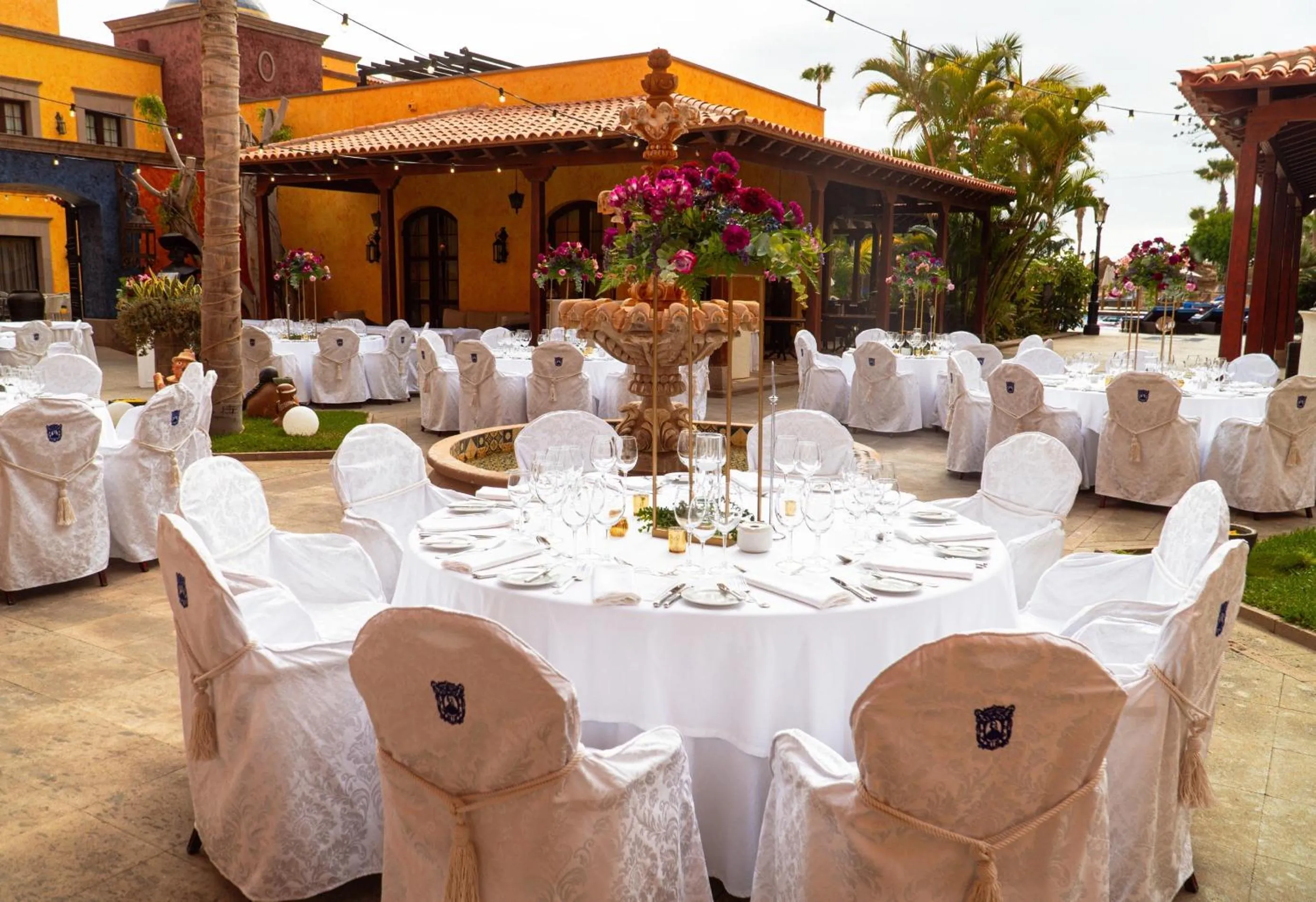 Restaurant/places to eat in Europe Villa Cortes GL