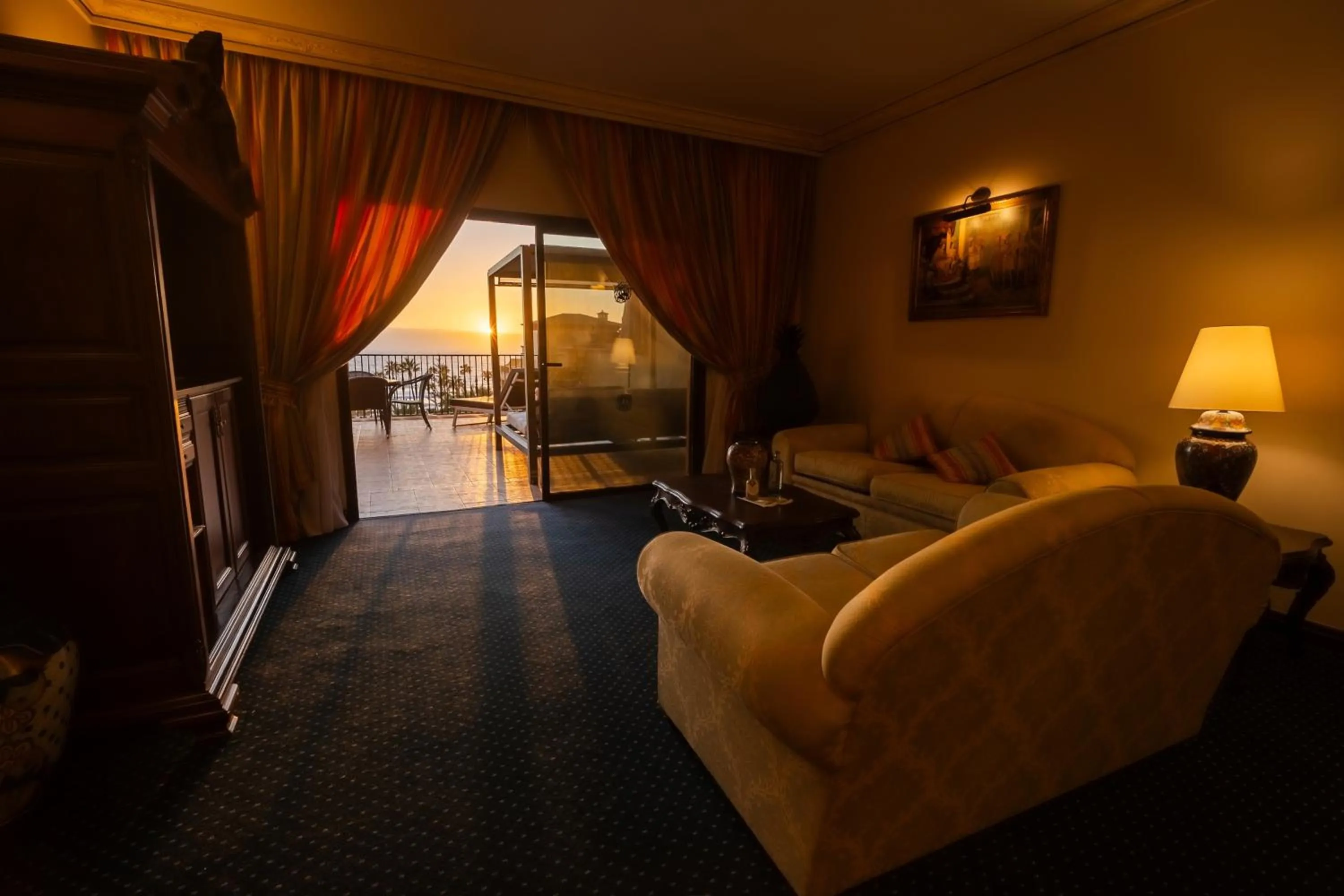 Photo of the whole room, Bed in Europe Villa Cortes GL