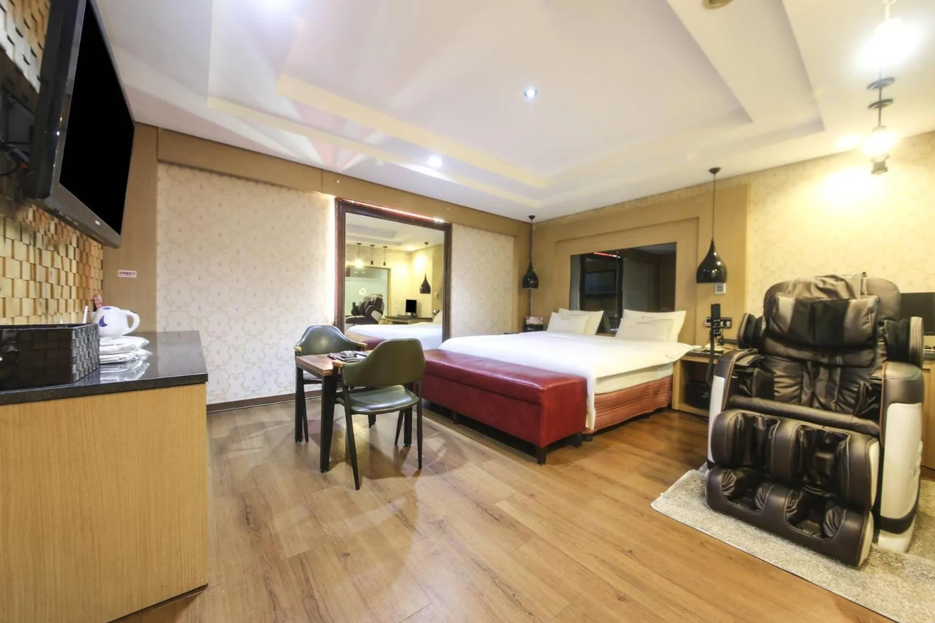 Bed in Q5 Hotel Busan Songdo