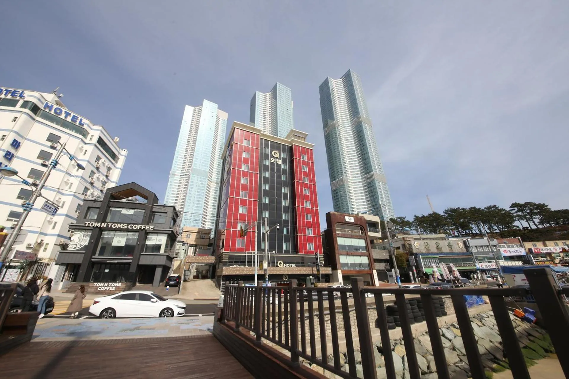 Property building in Q5 Hotel Busan Songdo