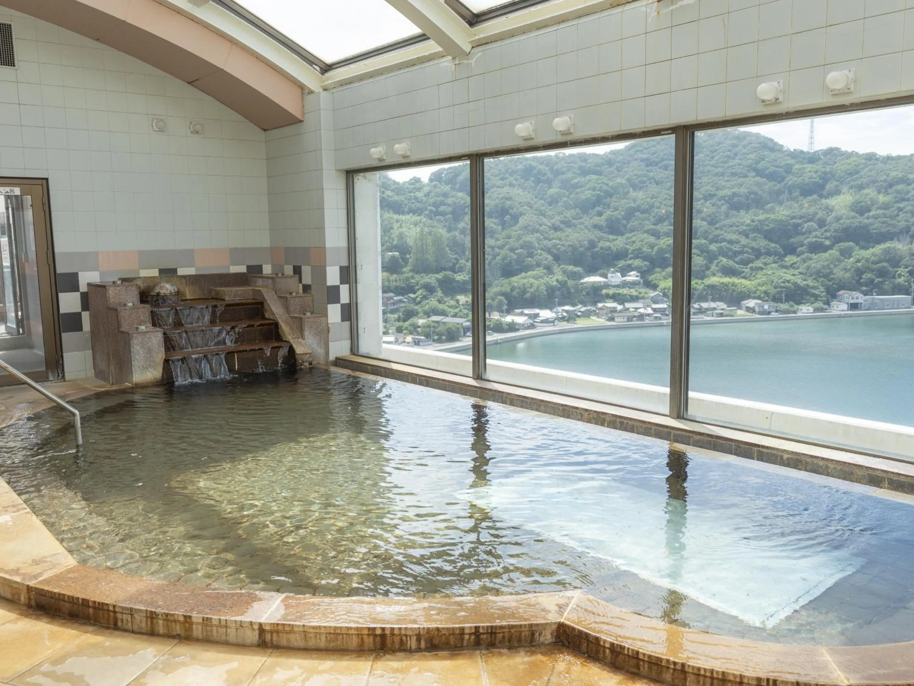 Public Bath in Bay Resort Hotel Shodoshima