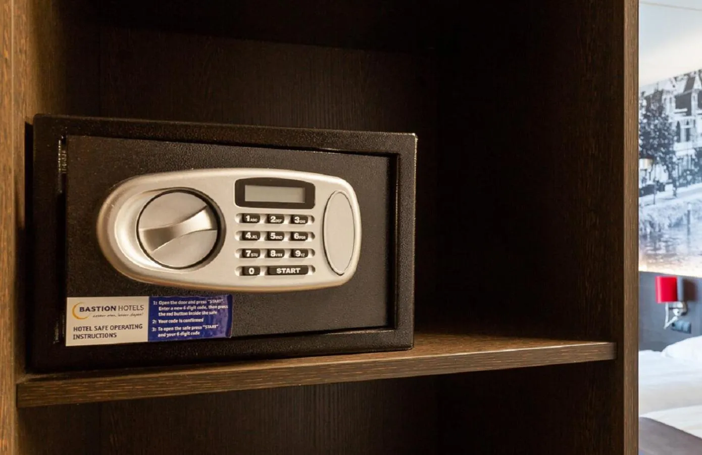 microwave in Bastion Hotel Amersfoort