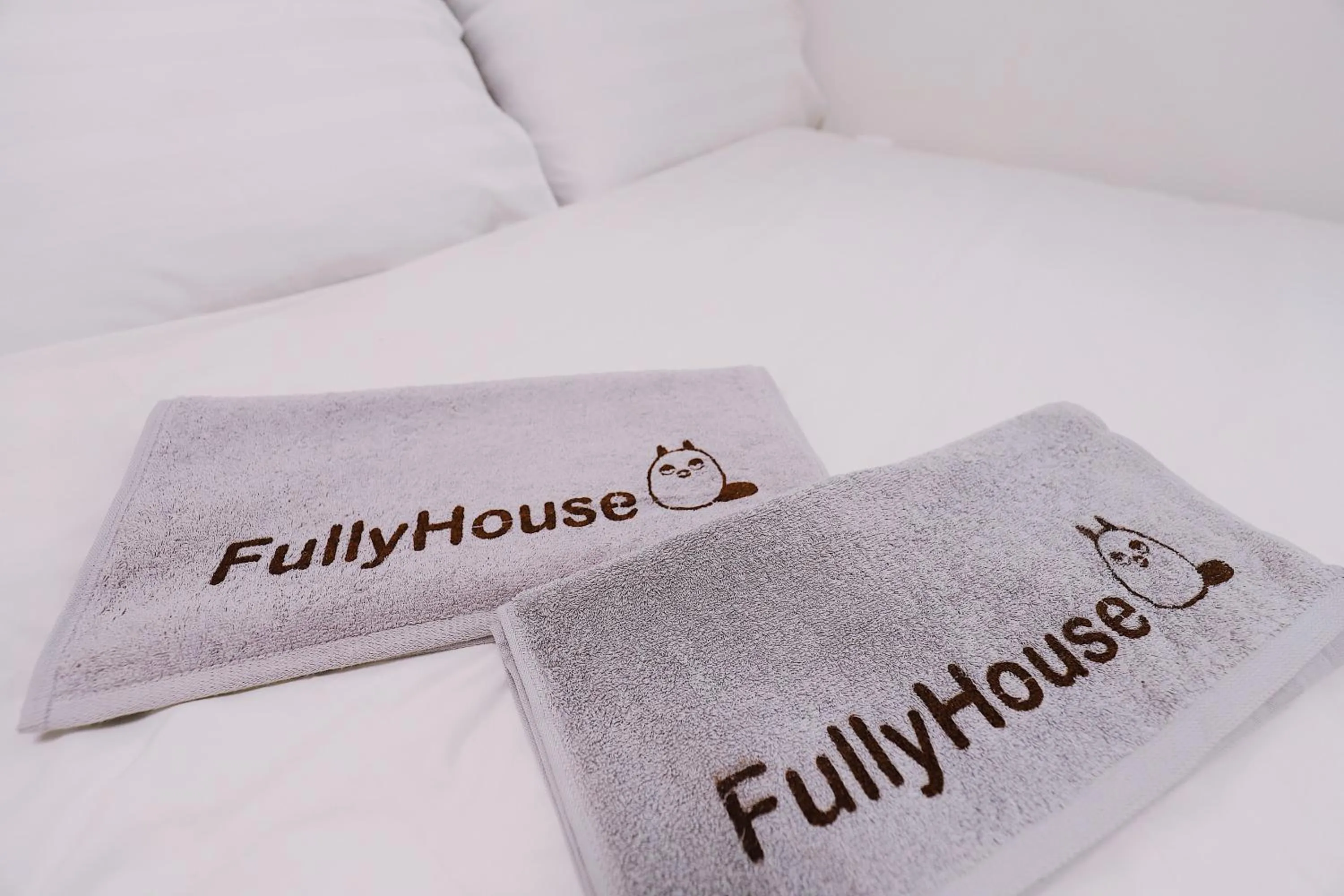 Property logo or sign in Fully Mini Hotel