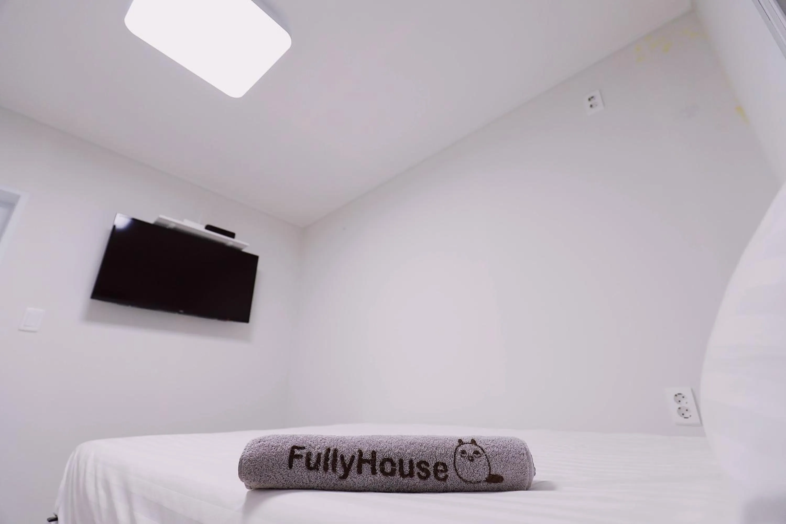 Photo of the whole room, Bed in Fully Mini Hotel