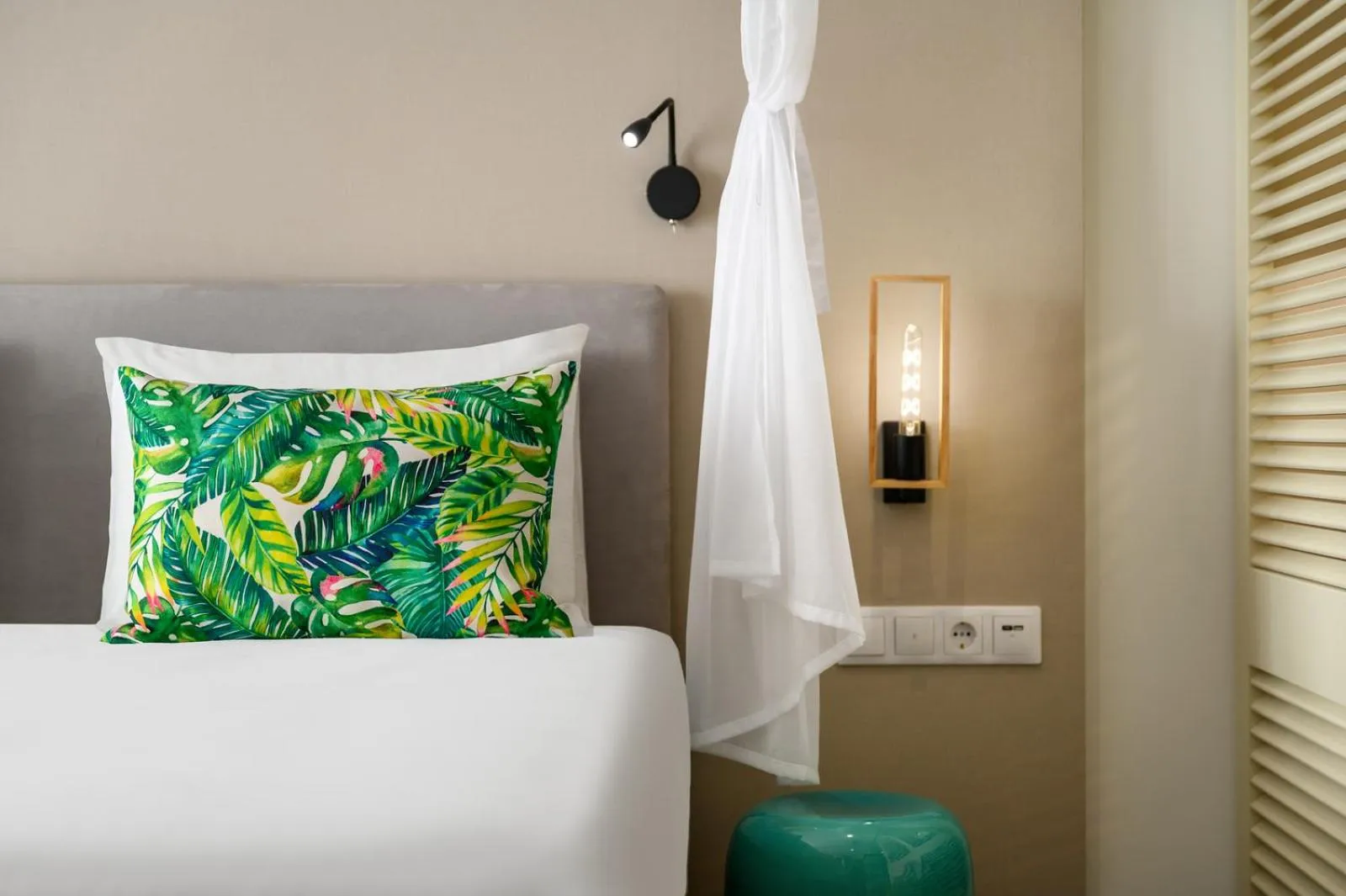 Bedroom, Bed in Mövenpick Balaland Resort Lake Balaton