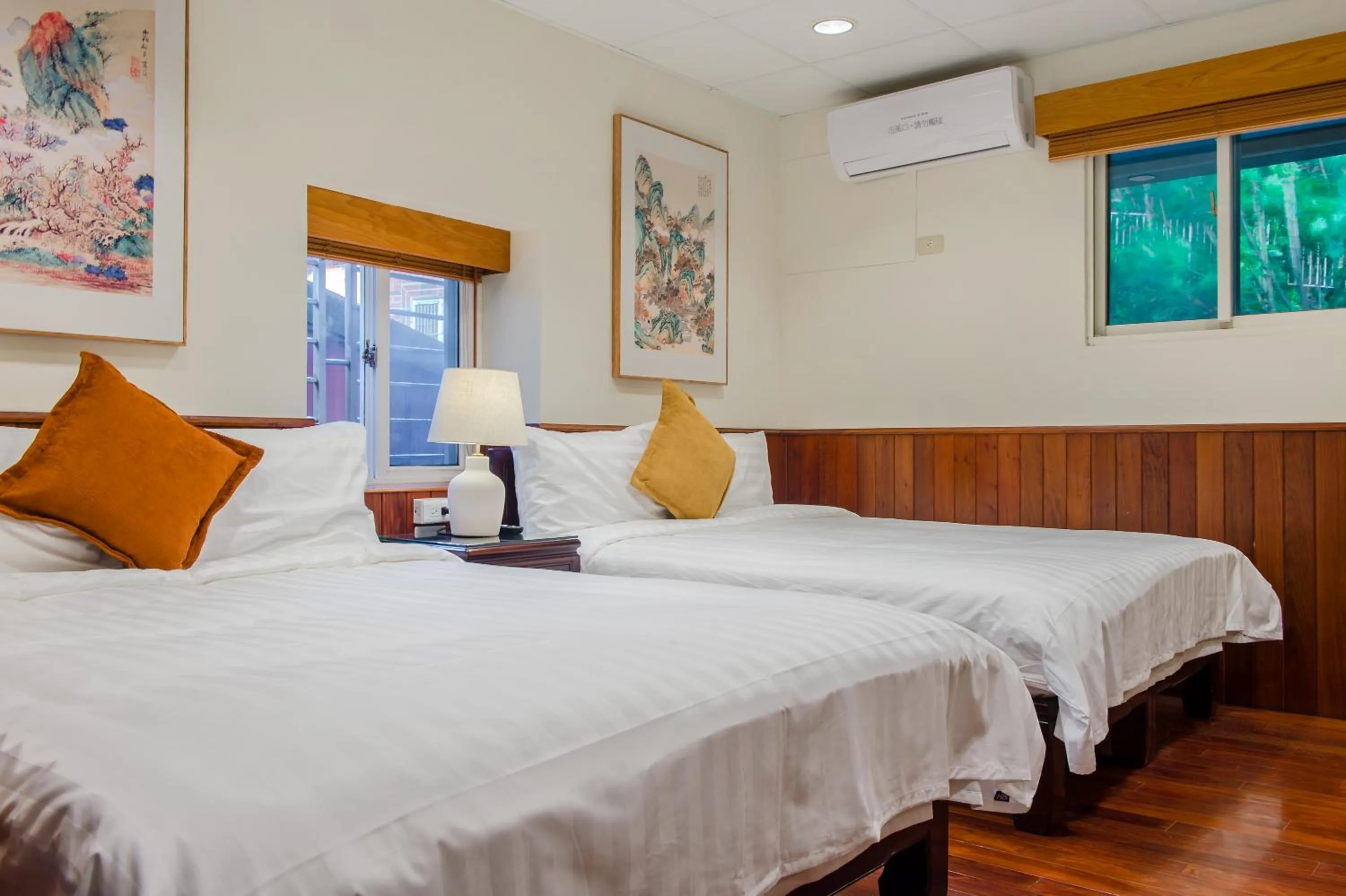 Photo of the whole room, Bed in Jiufen The Dragon Smart Stay