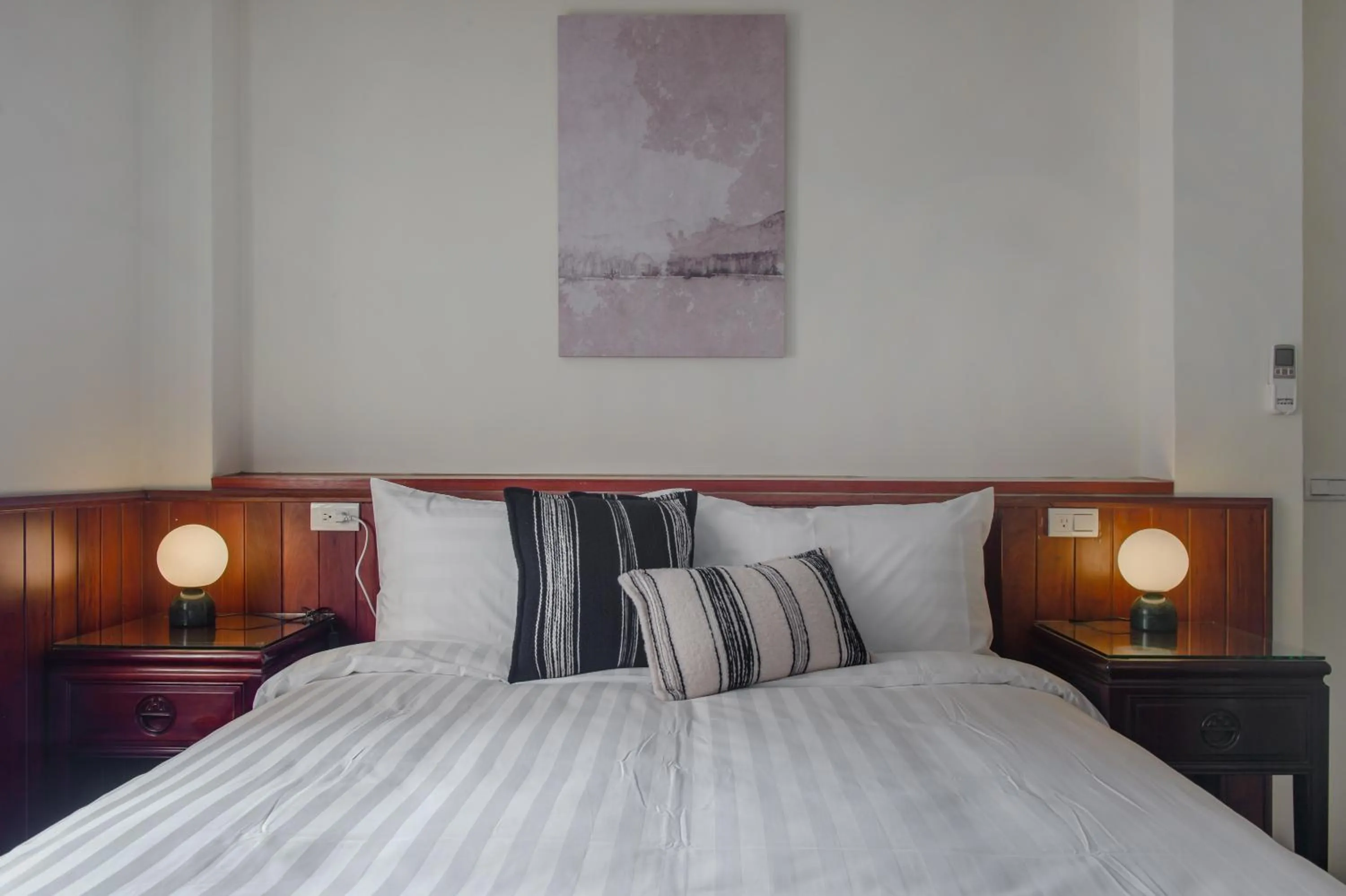 Bed in Jiufen The Dragon Smart Stay