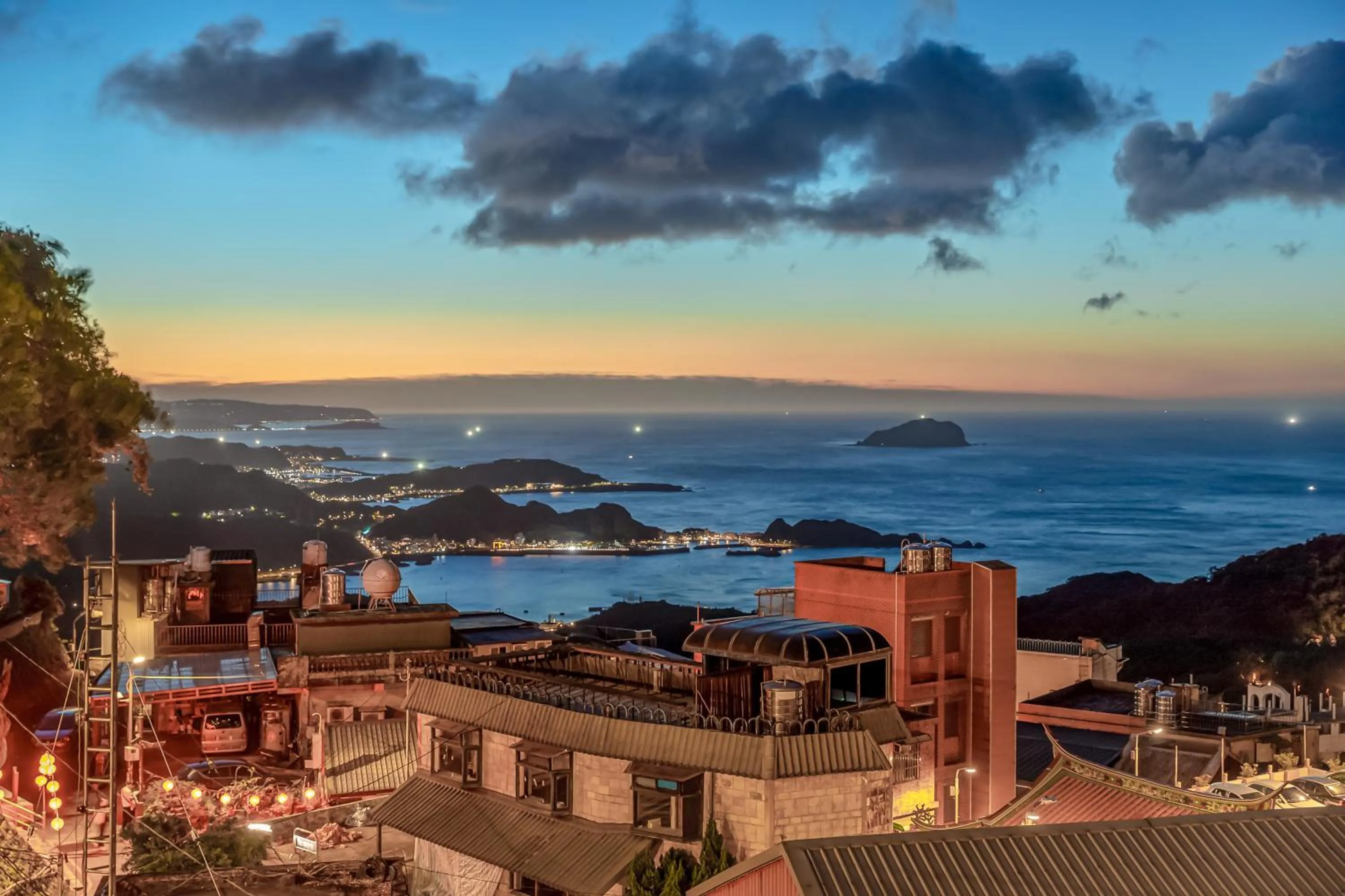 Natural landscape in Jiufen The Dragon Smart Stay