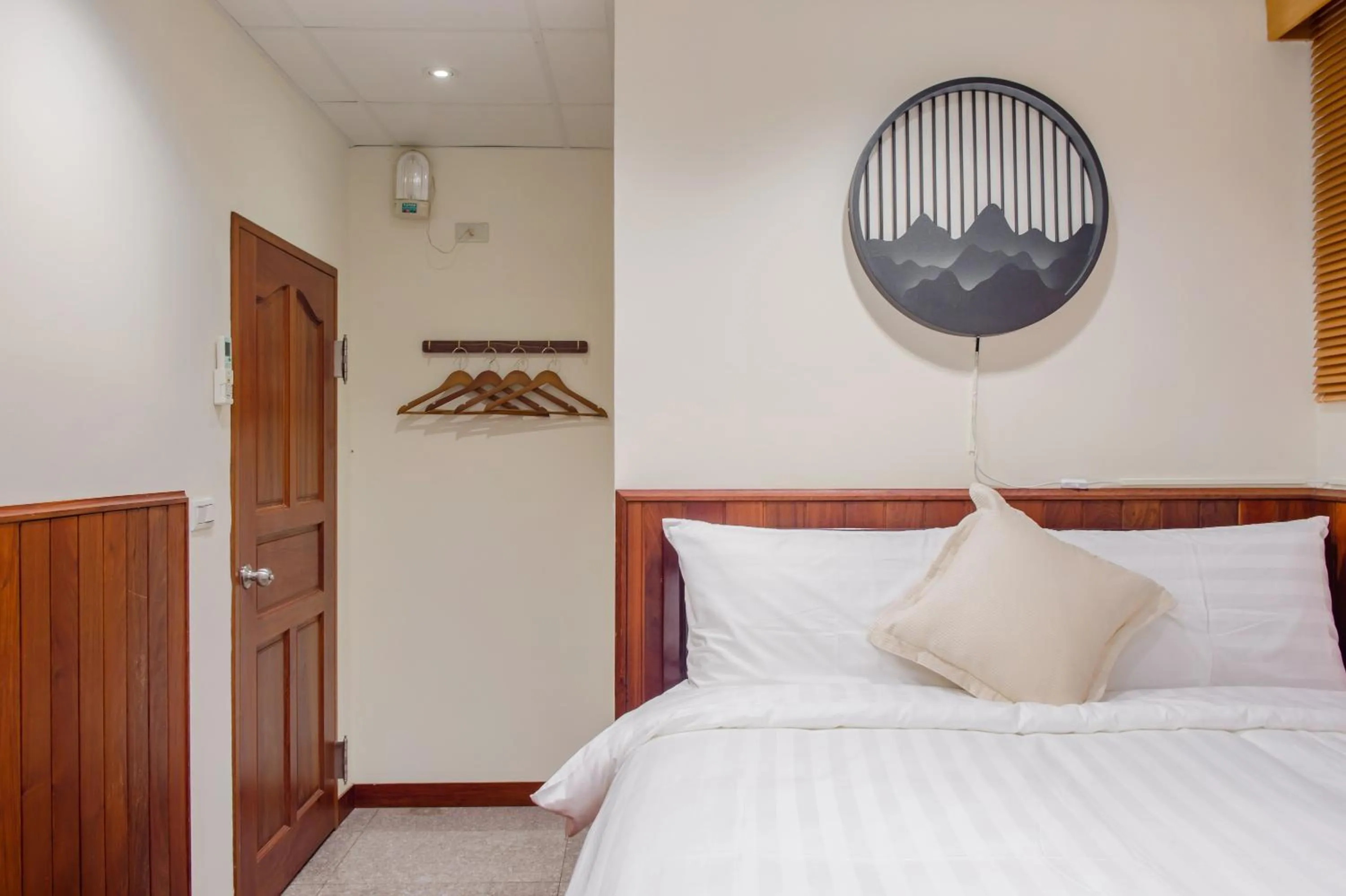 Photo of the whole room, Bed in Jiufen The Dragon Smart Stay