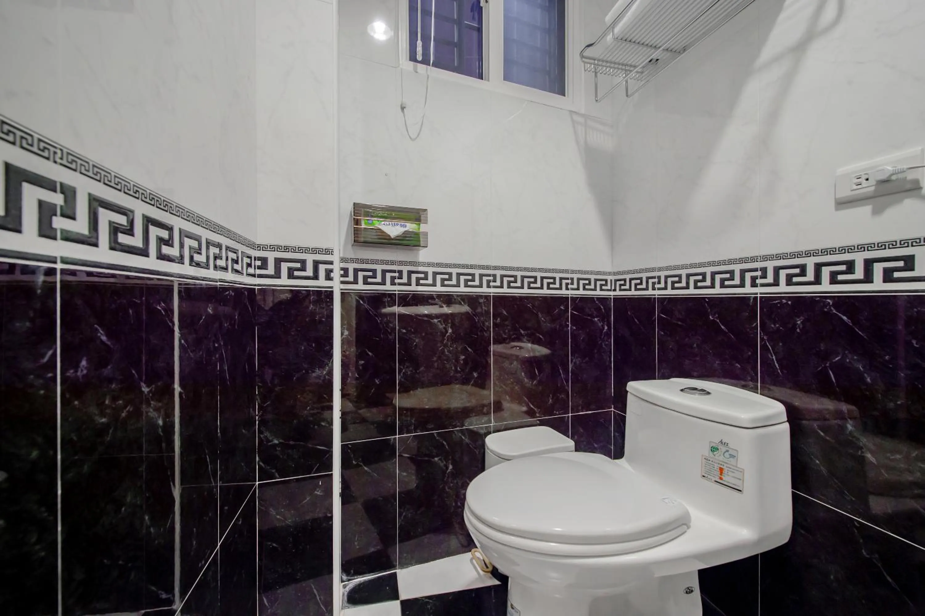 Bathroom in Jiufen The Dragon Smart Stay