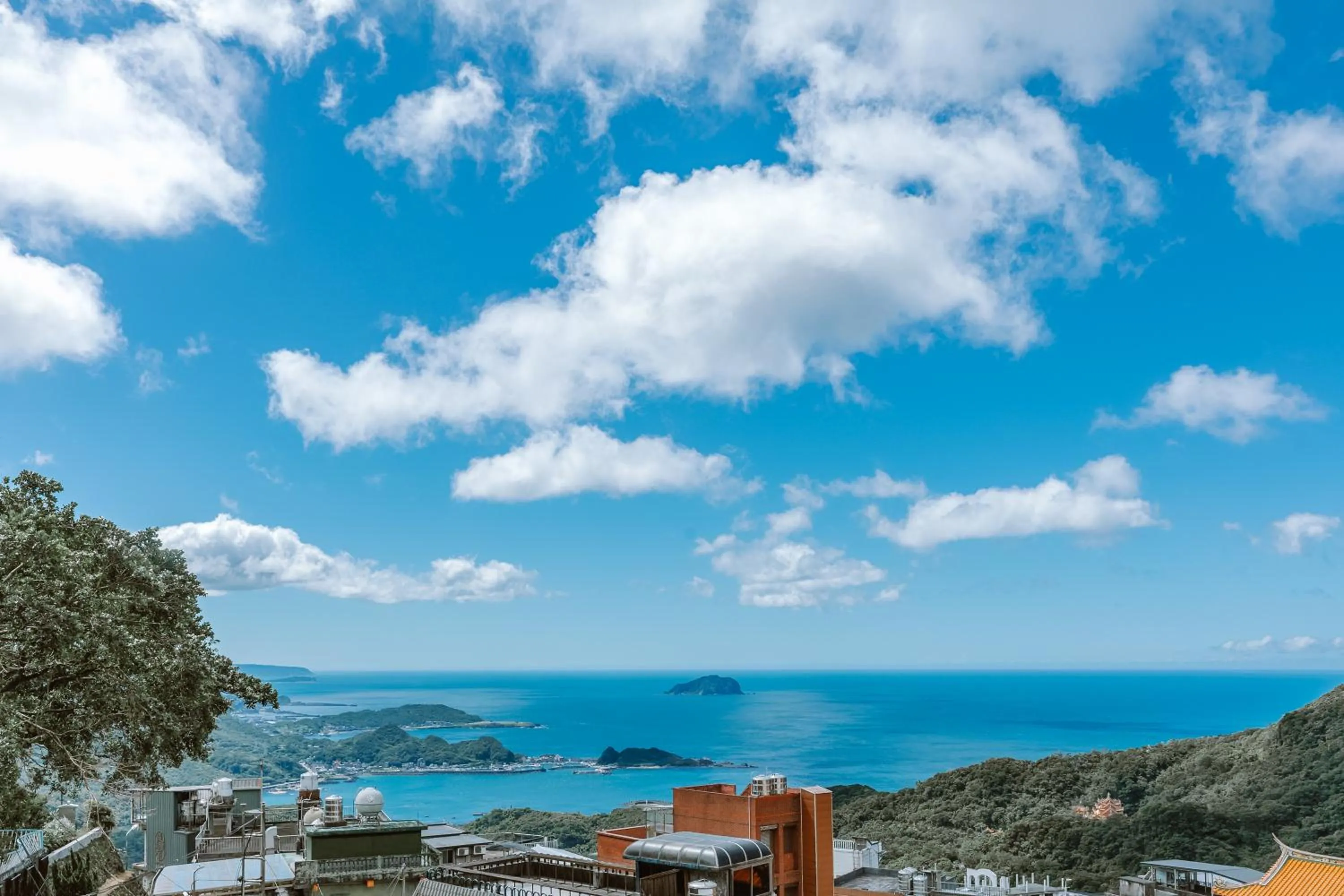 Natural landscape in Jiufen The Dragon Smart Stay