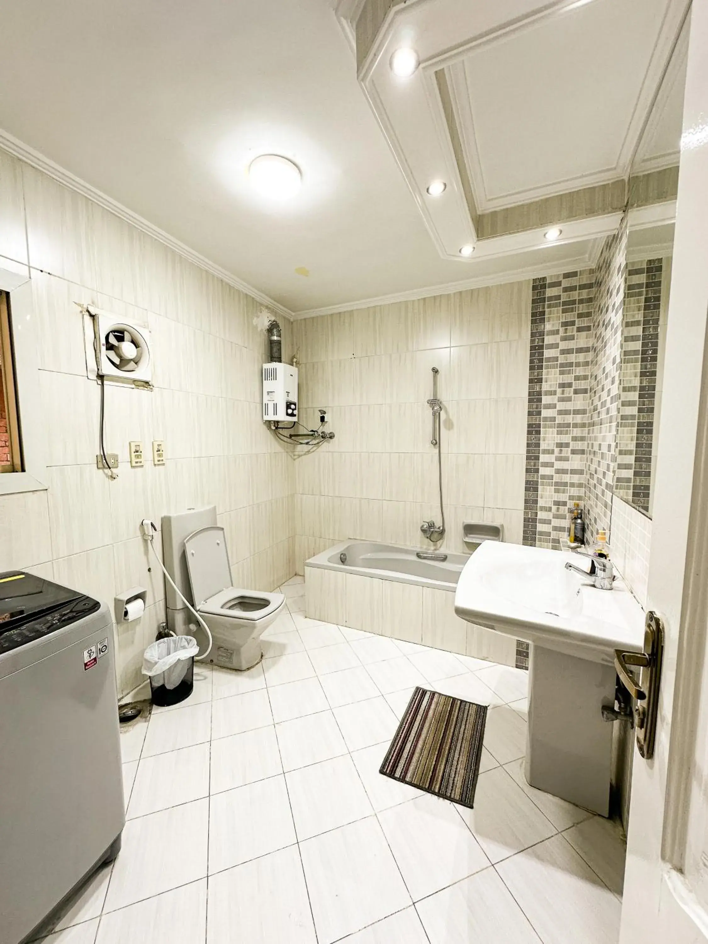 Double Room with Shared Bathroom in Afnan Cairo Airport Double Room with Shared Bathroom in Afnan Cairo Airport