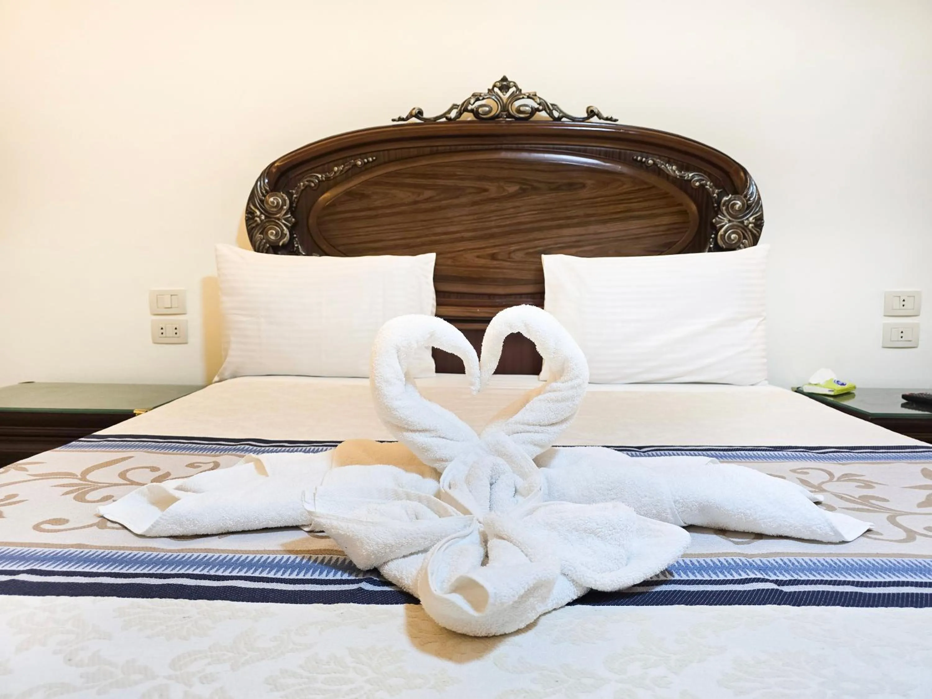 Bed in Afnan Cairo Airport