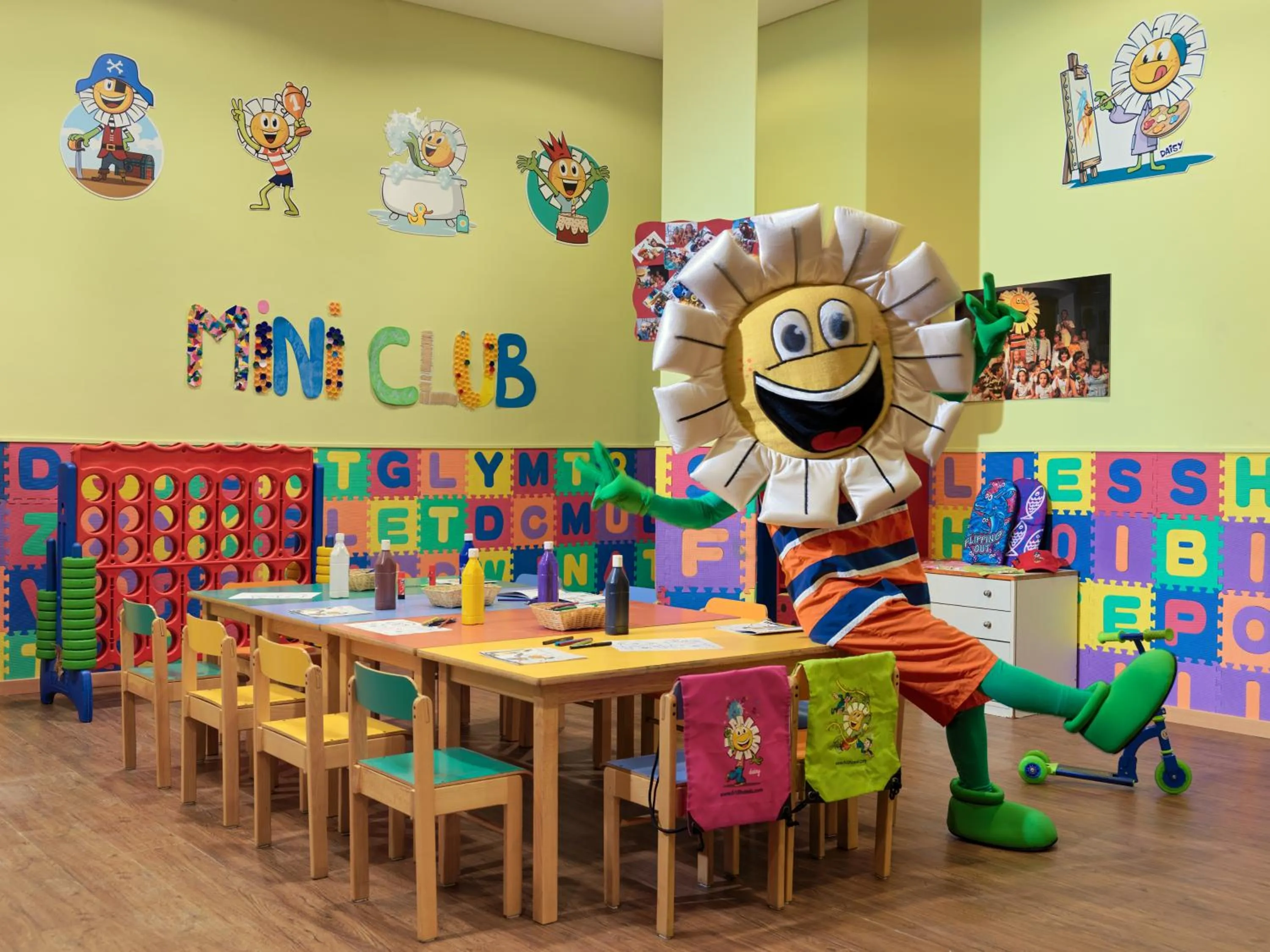 Kids's club in H10 Estepona Palace