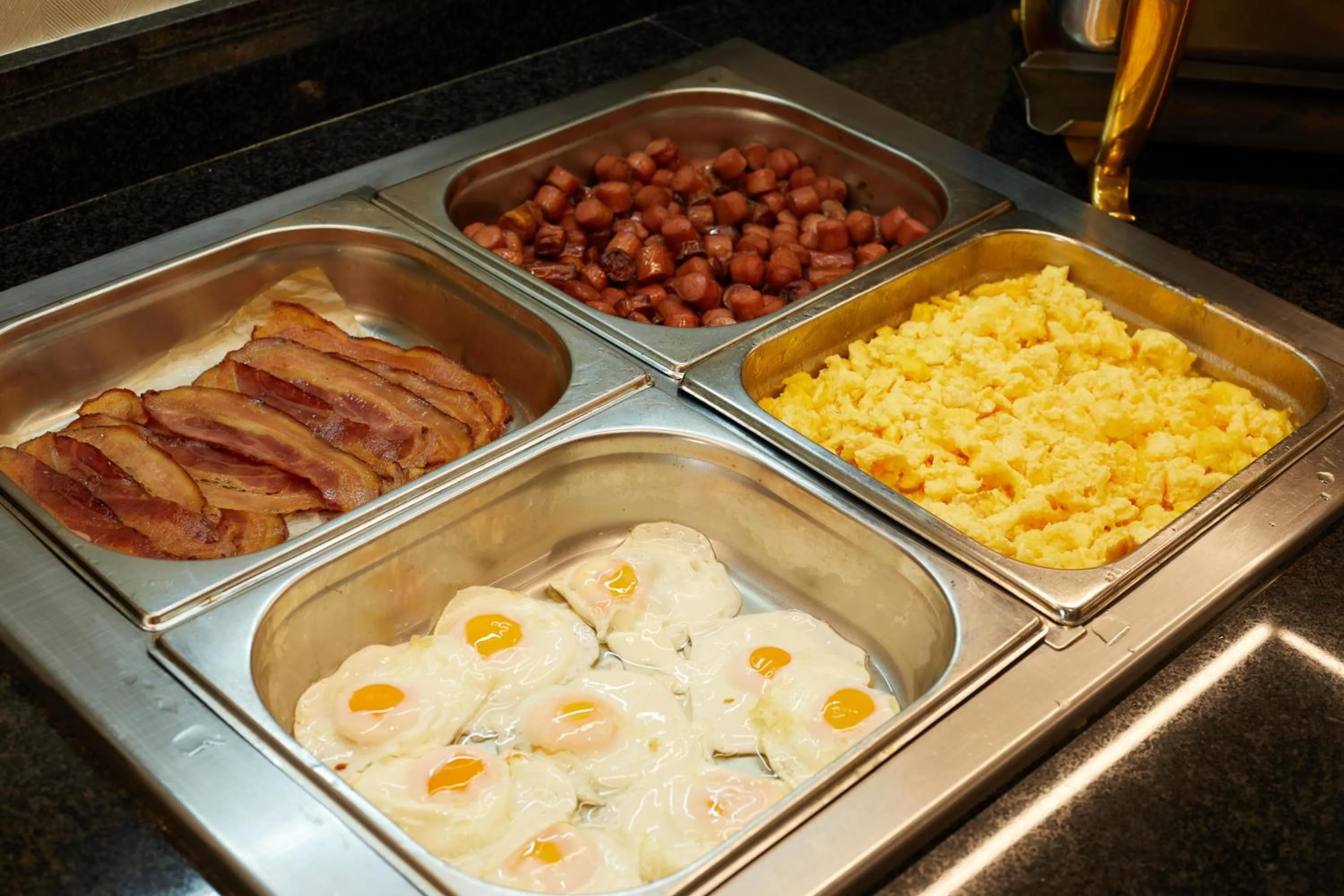 Restaurant/places to eat in Hotel Zurbarán Palma