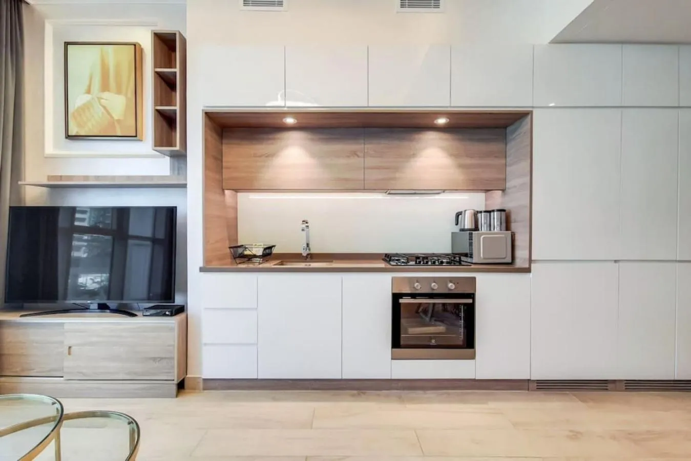 Kitchen or kitchenette in Studio One - Beautiful One Bedroom