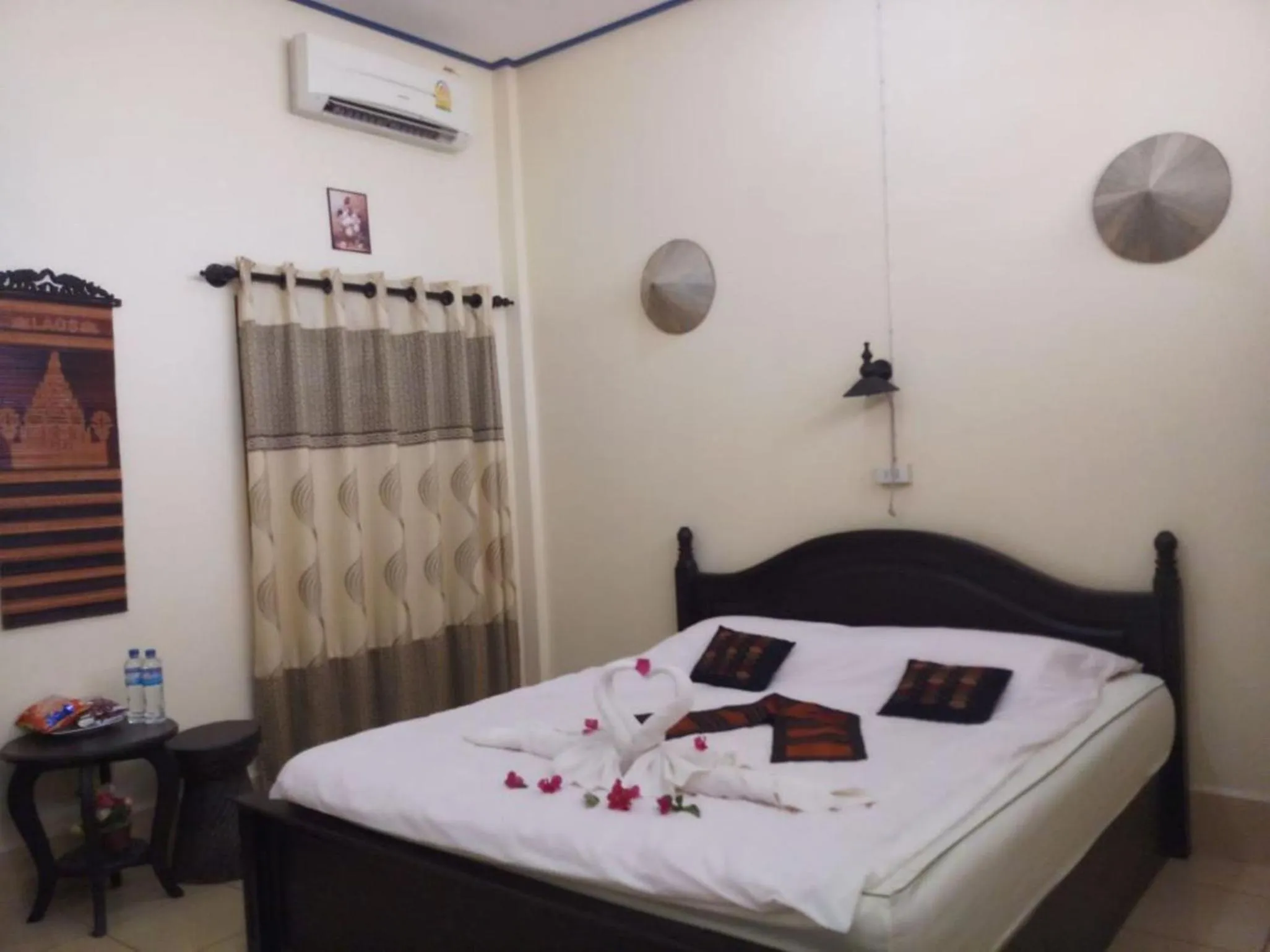 Bed in Xuanmai Garden Resort