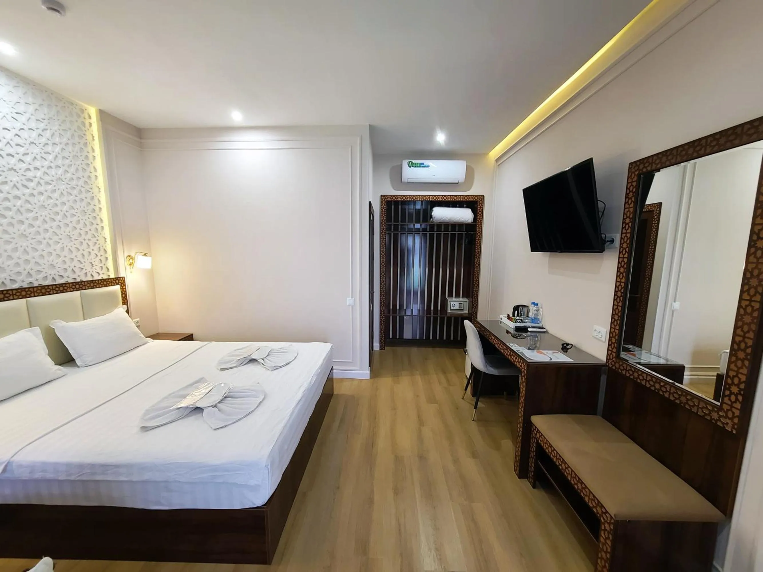 Bed in Jahongir Premium