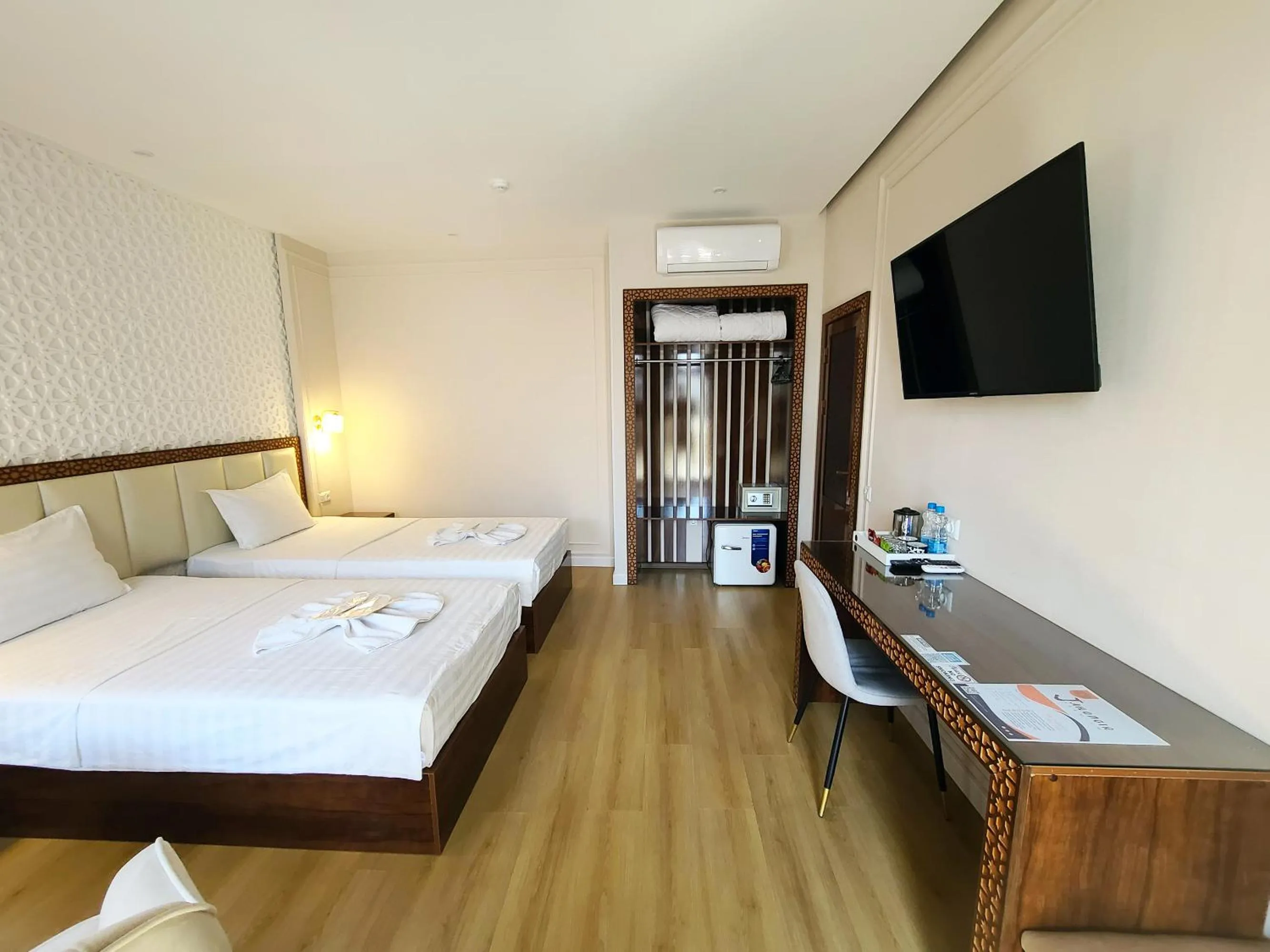 Bed in Jahongir Premium