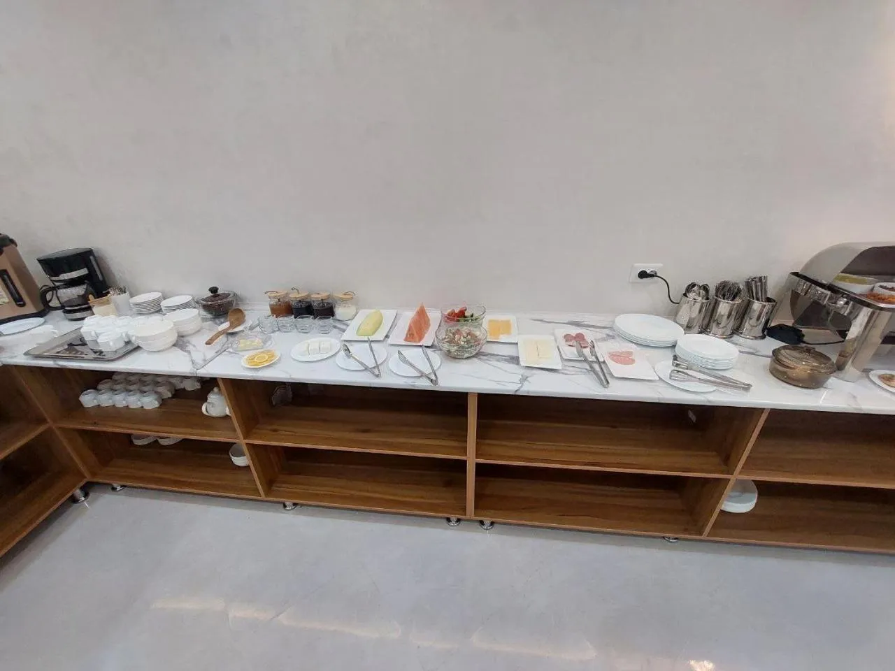 Breakfast in Jahongir Premium