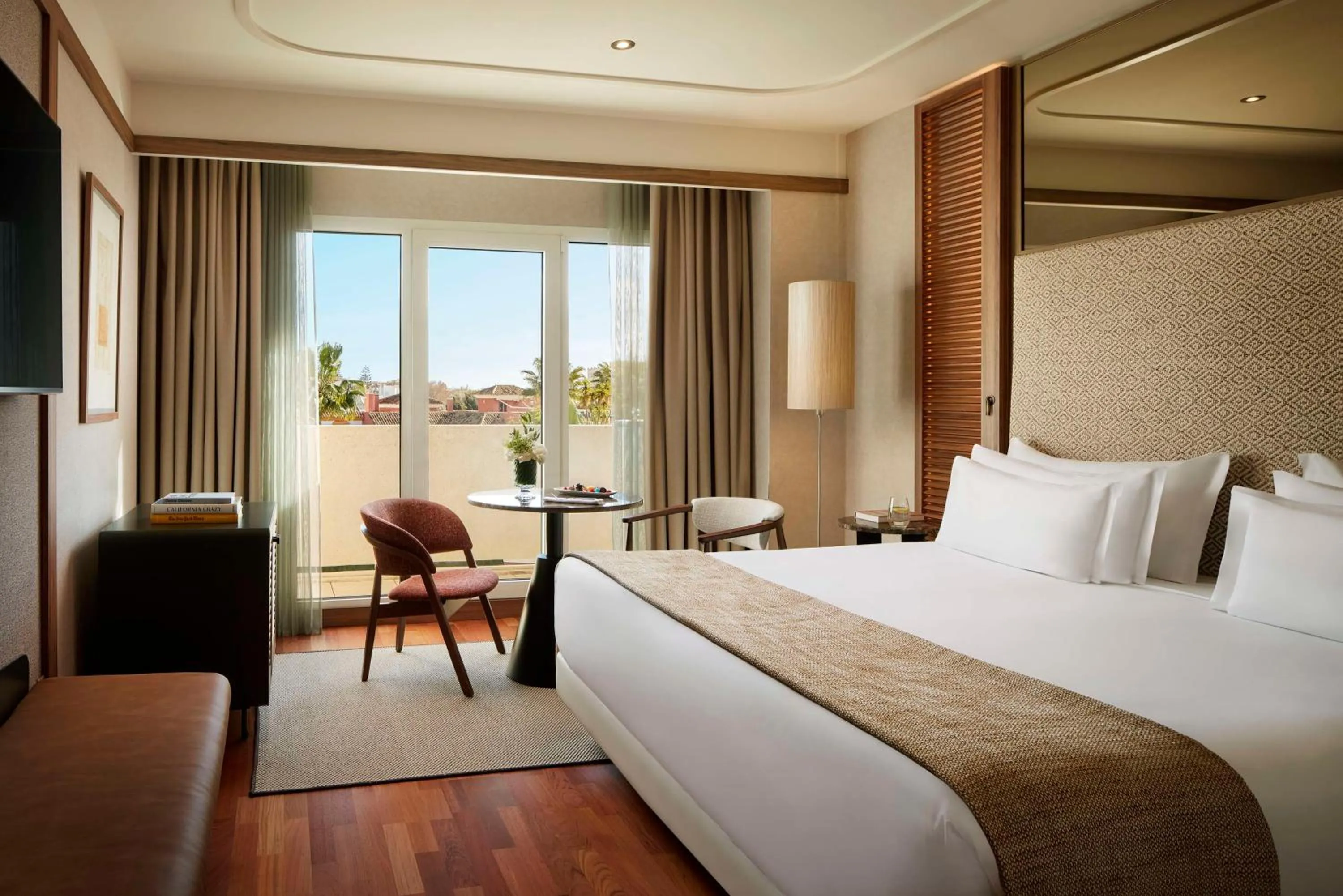 Bedroom, Bed in NH Collection Marbella