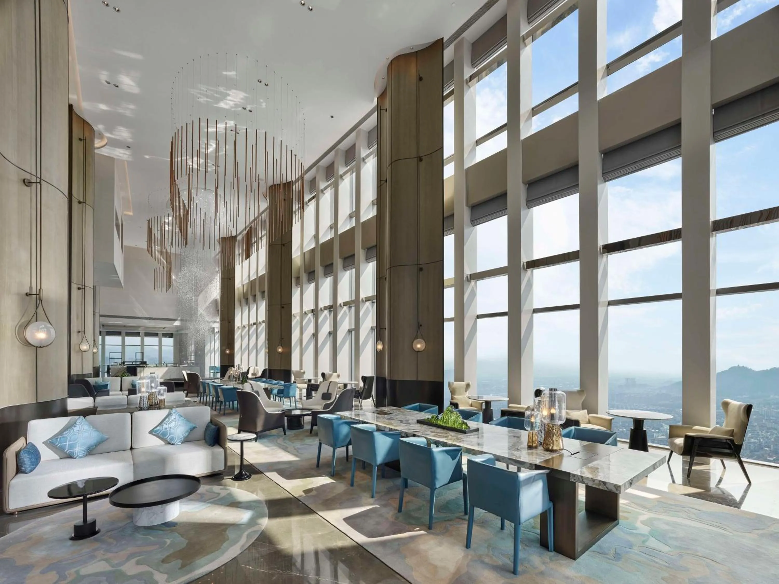 Lobby or reception in Hilton Zhuji