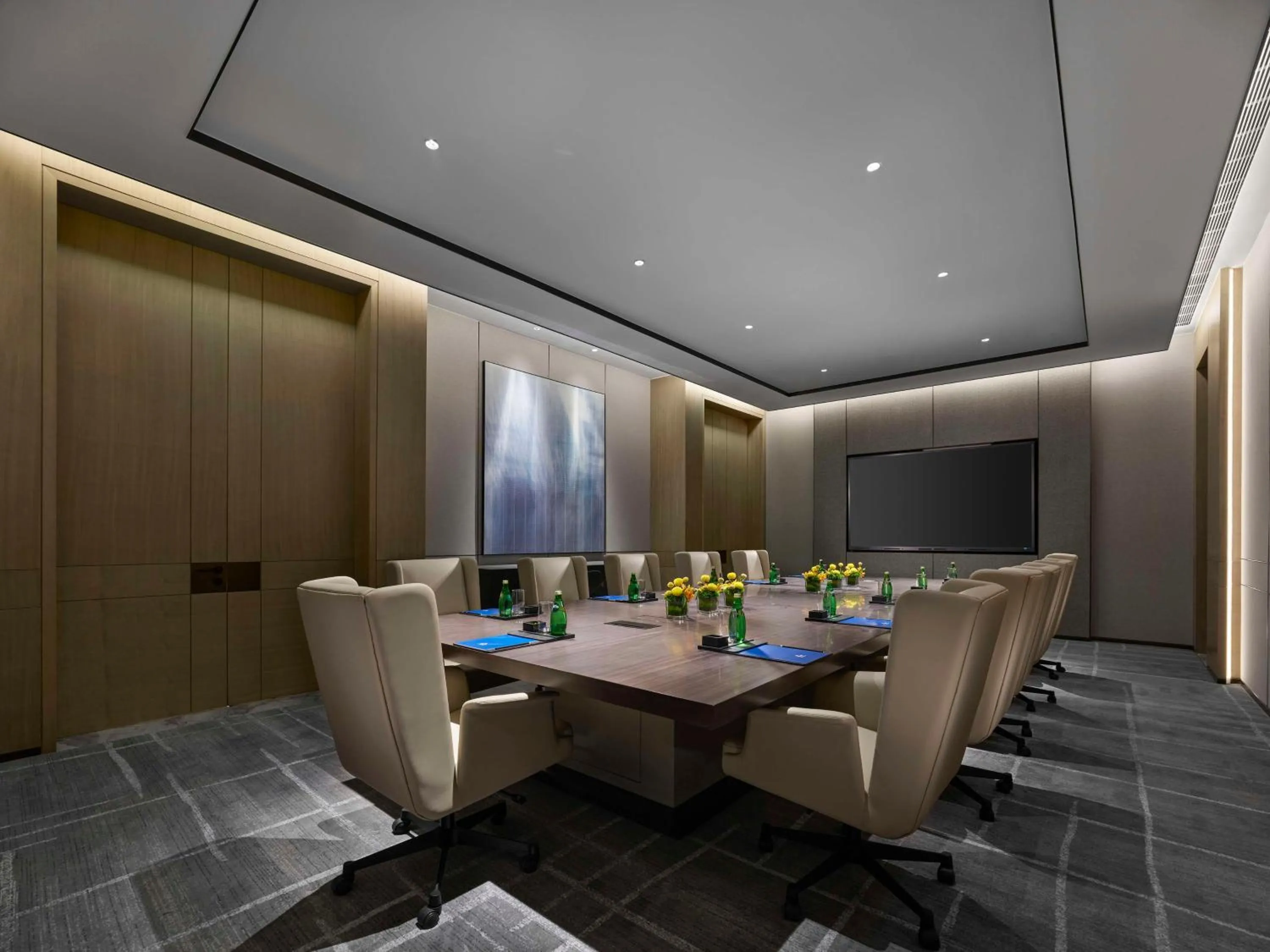 Meeting/conference room in Hilton Zhuji
