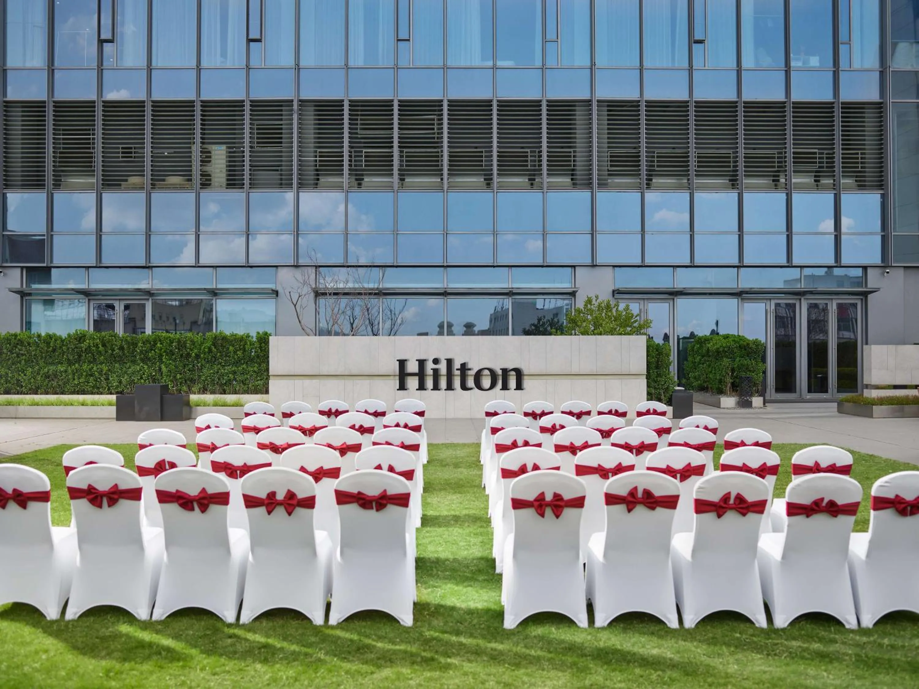 Meeting/conference room in Hilton Zhuji