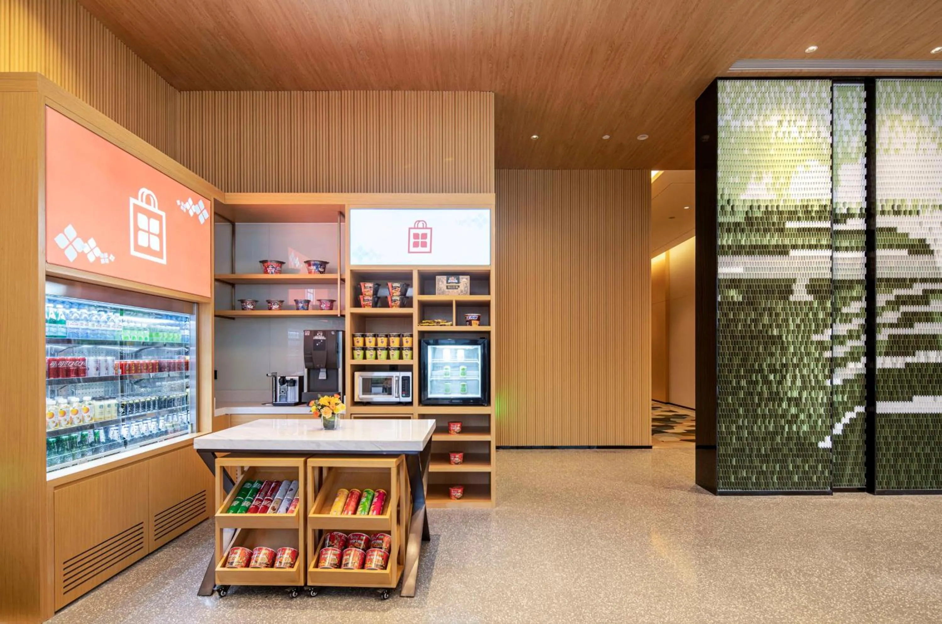 Restaurant/places to eat in Hilton Garden Inn Shenzhen Airport