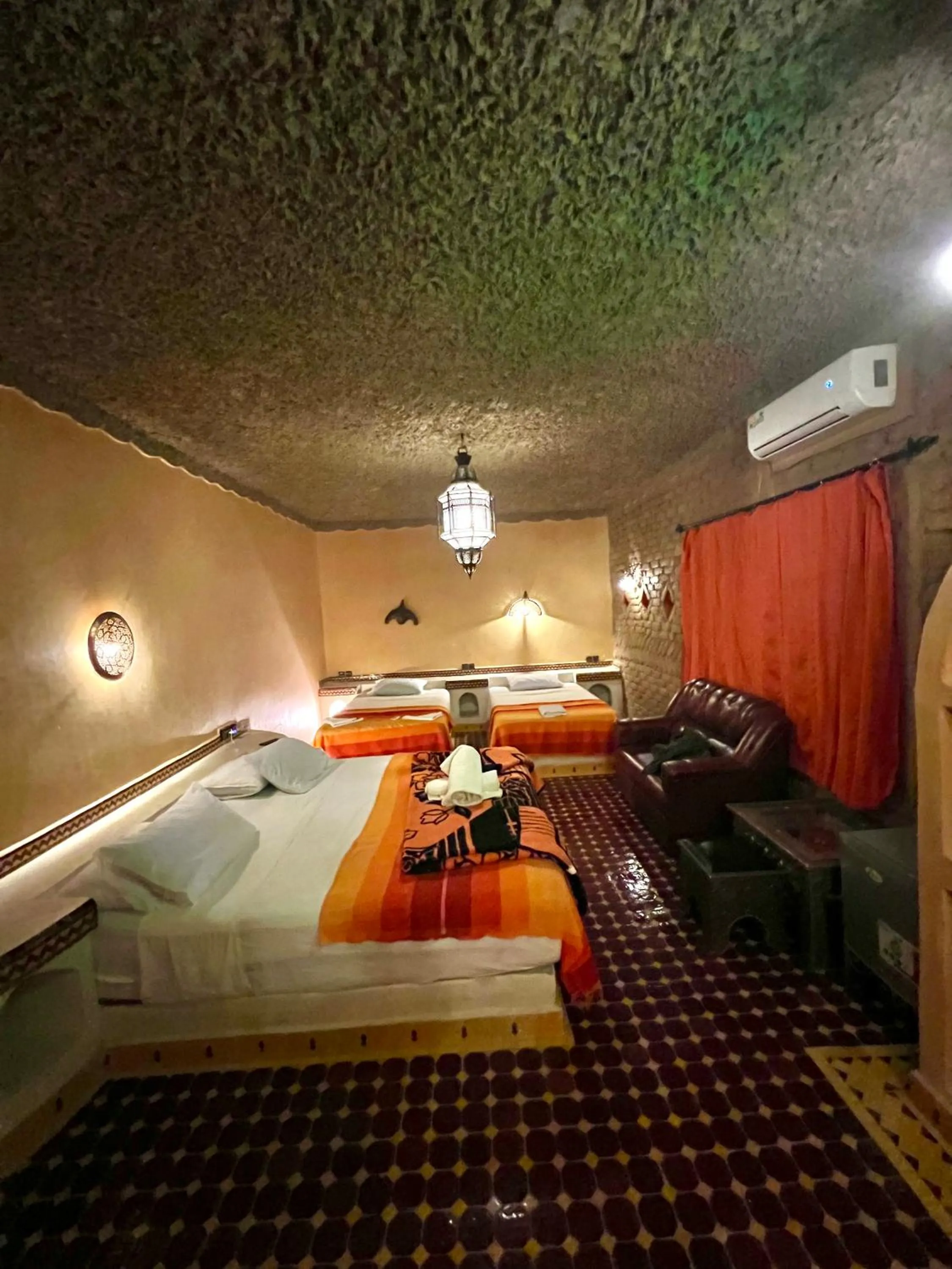 Bed in Hotel ksar merzouga