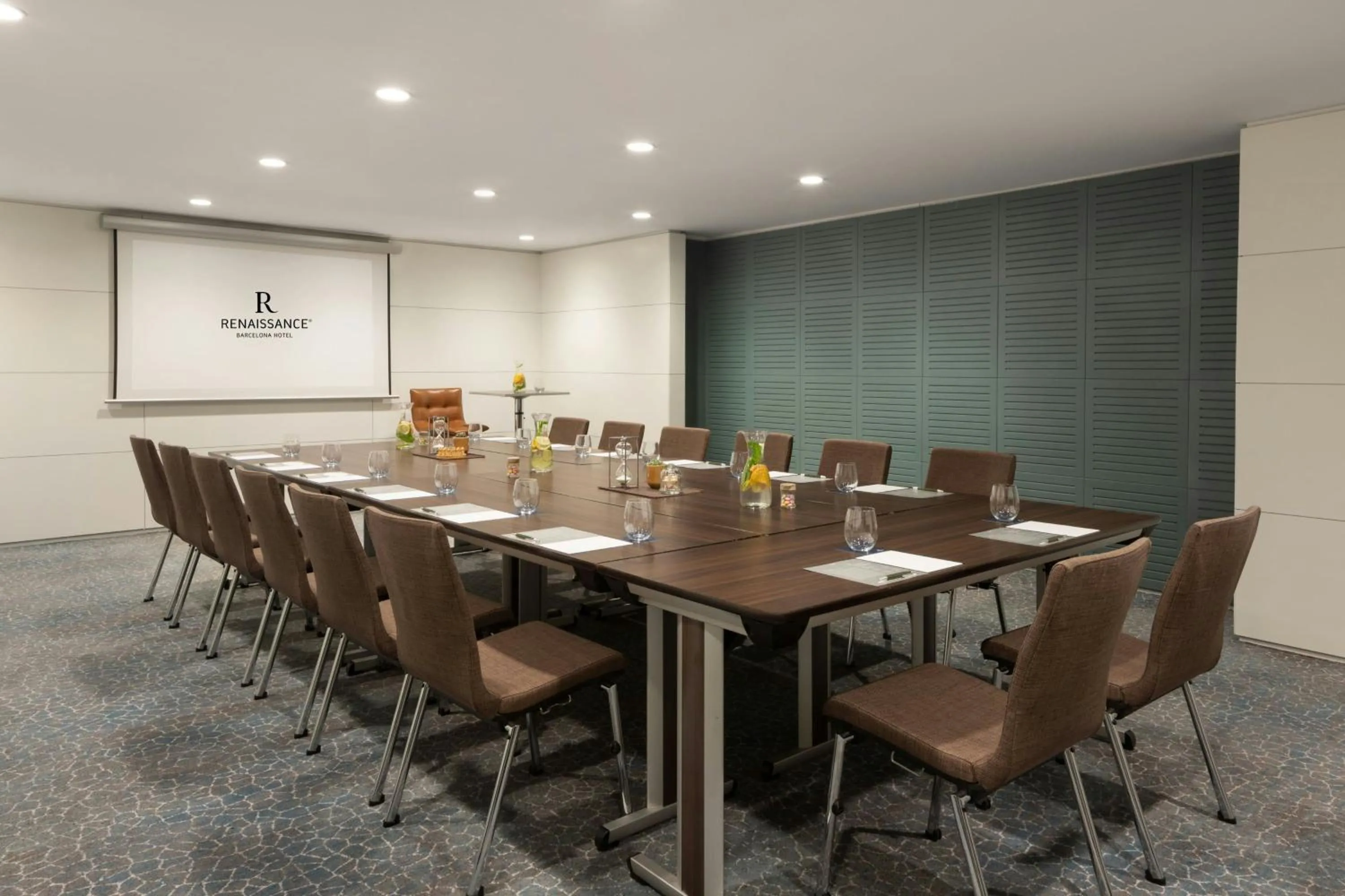 Meeting/conference room in Renaissance Barcelona Hotel