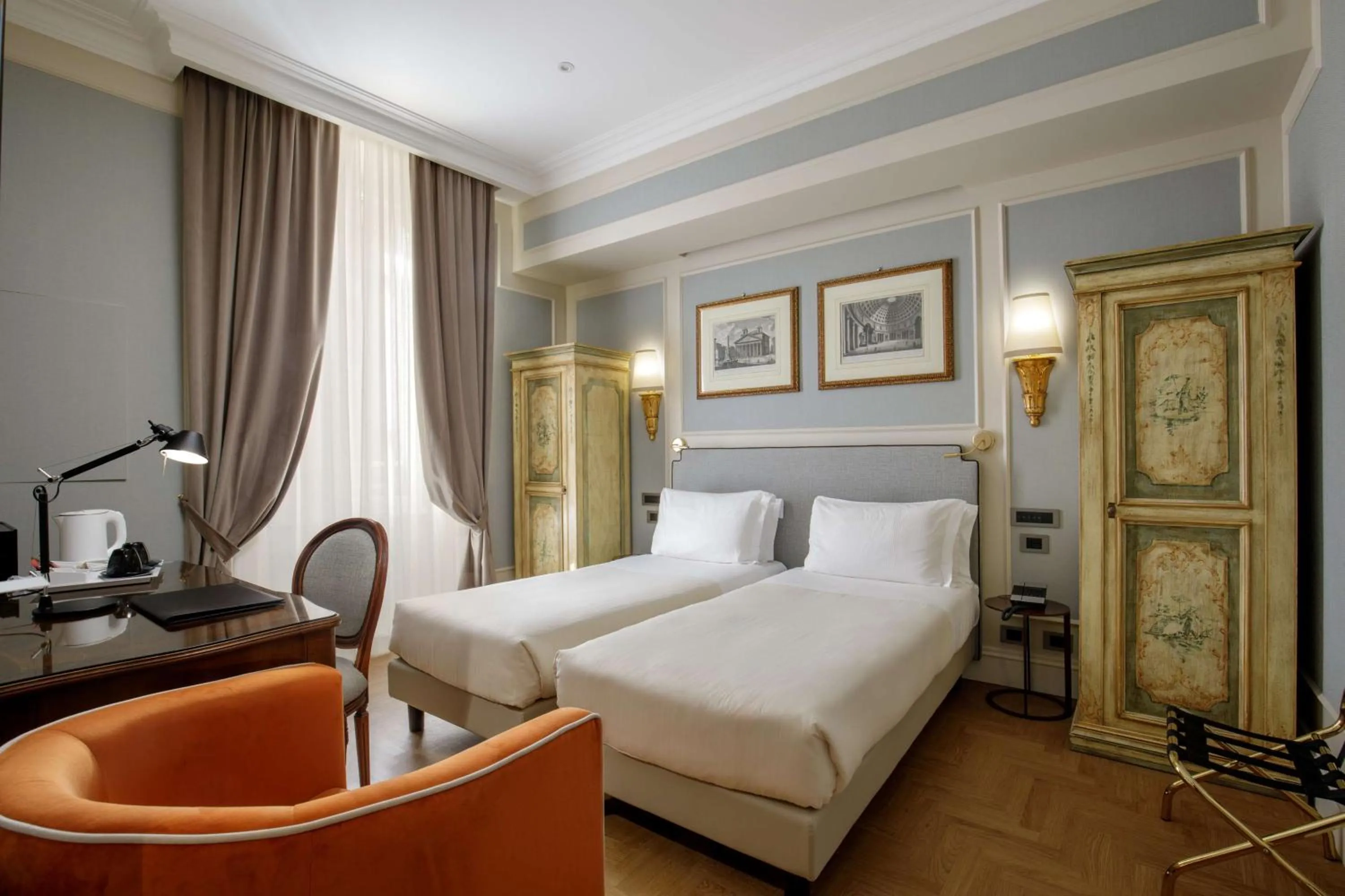 Bedroom, Bed in Hotel Canada, BW Premier Collection