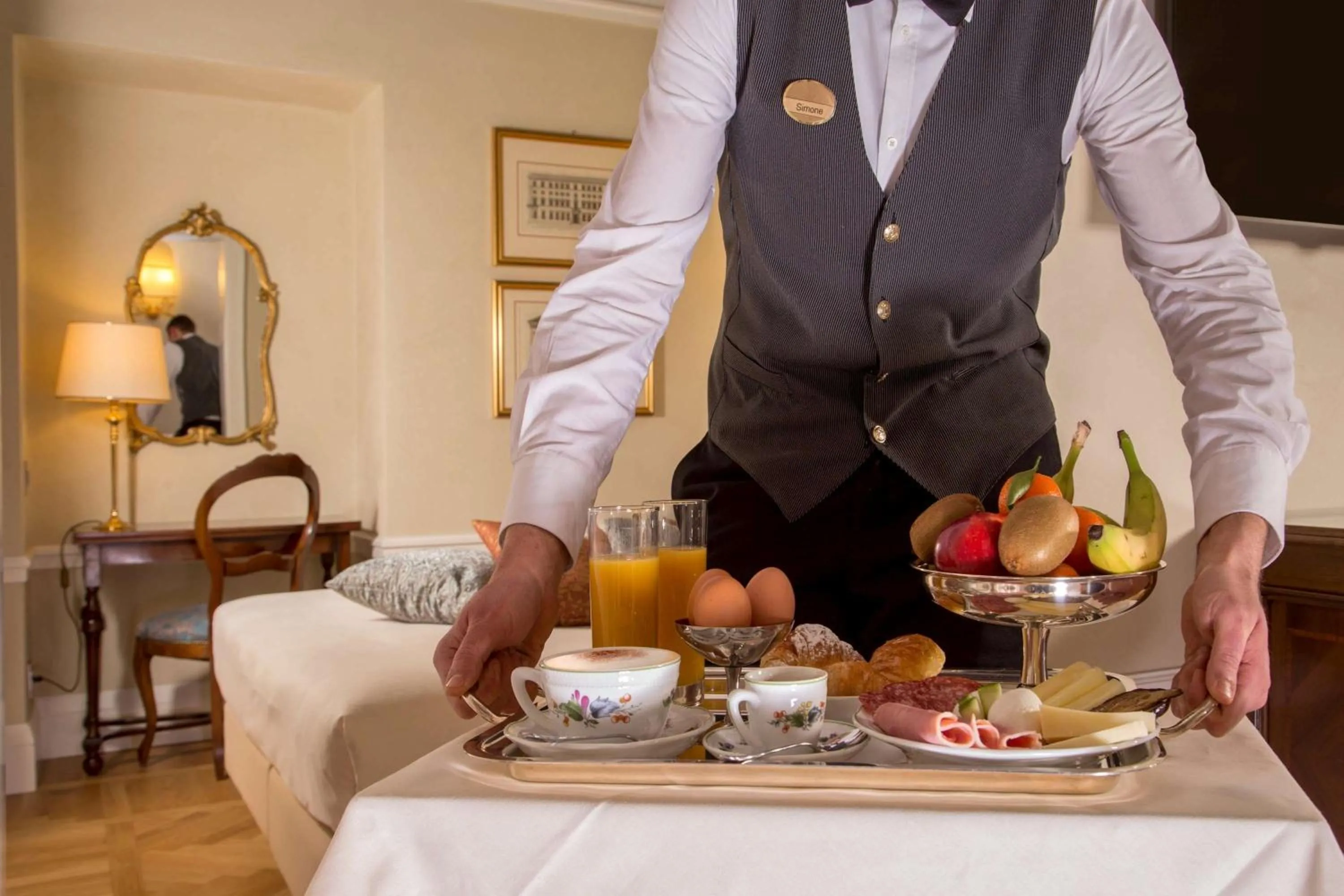 Restaurant/places to eat in Hotel Canada, BW Premier Collection