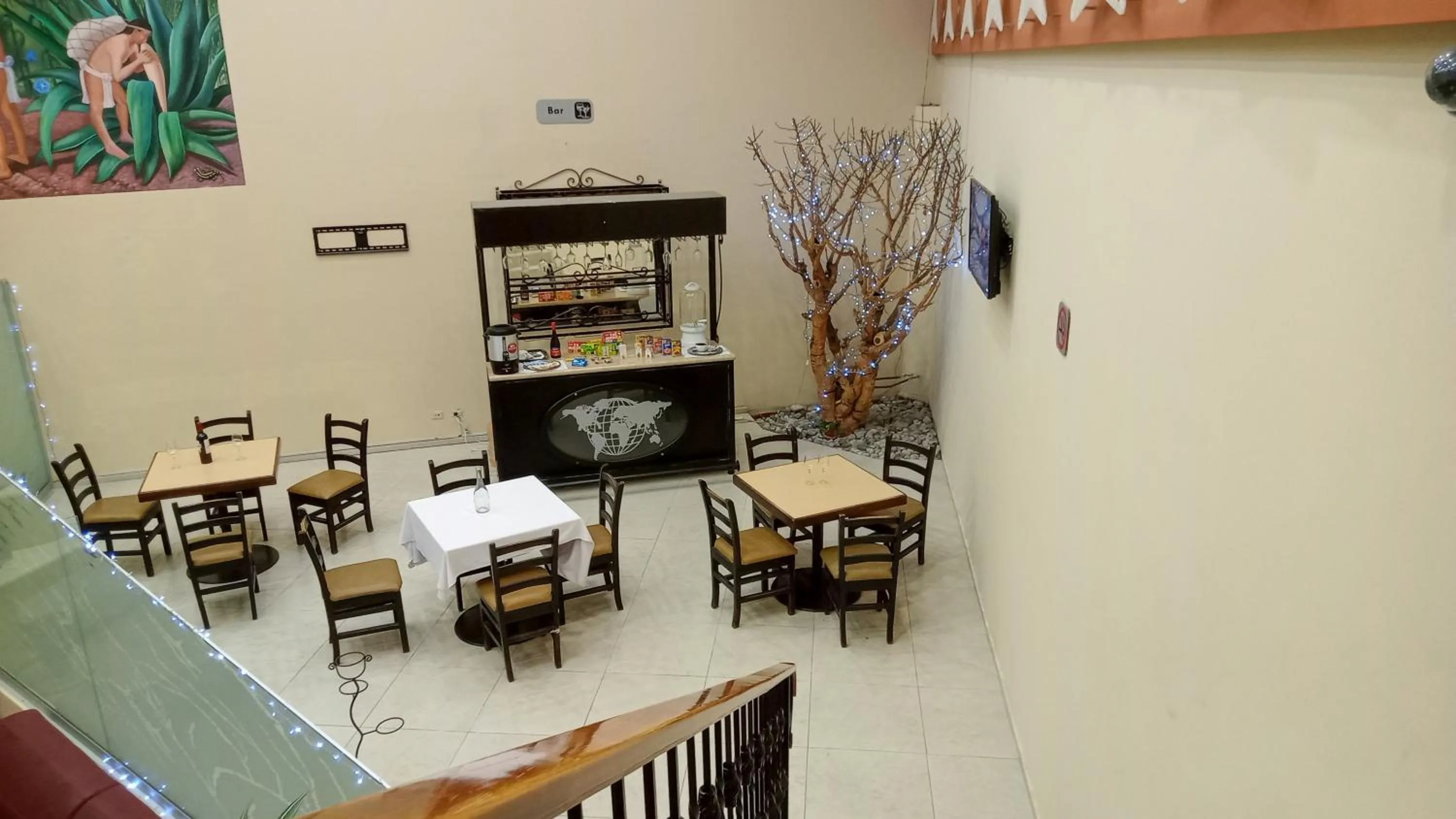 Restaurant/places to eat in HOTEL PLAZA PACHUCA