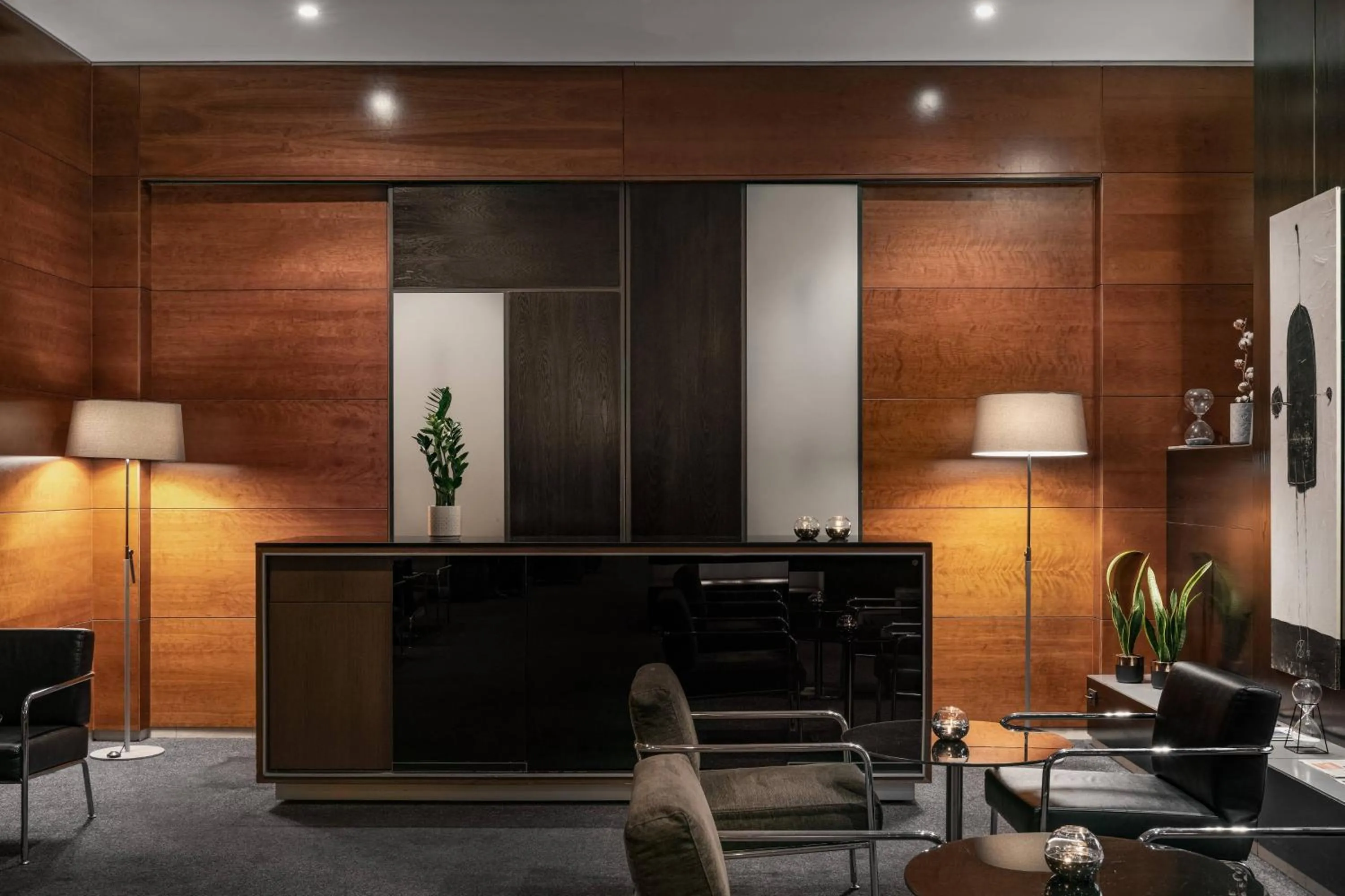 Lounge or bar in AC Hotel Los Vascos by Marriott