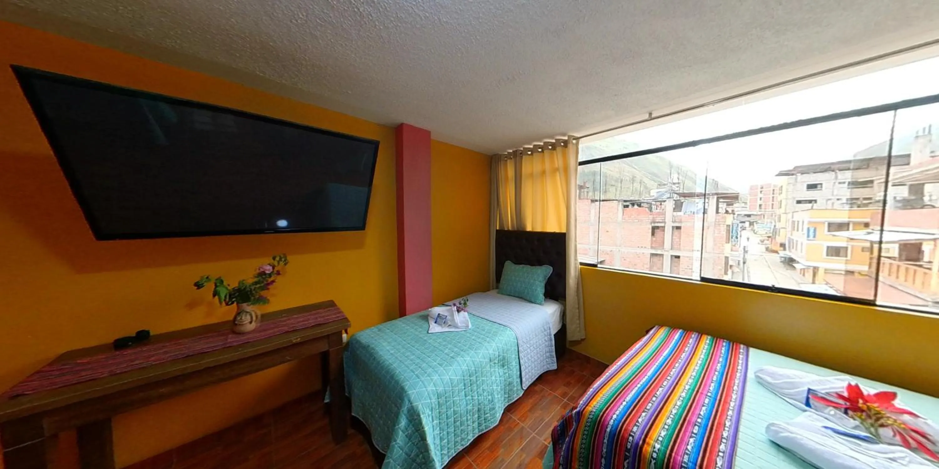 Bed in Yacumama Santa Teresa