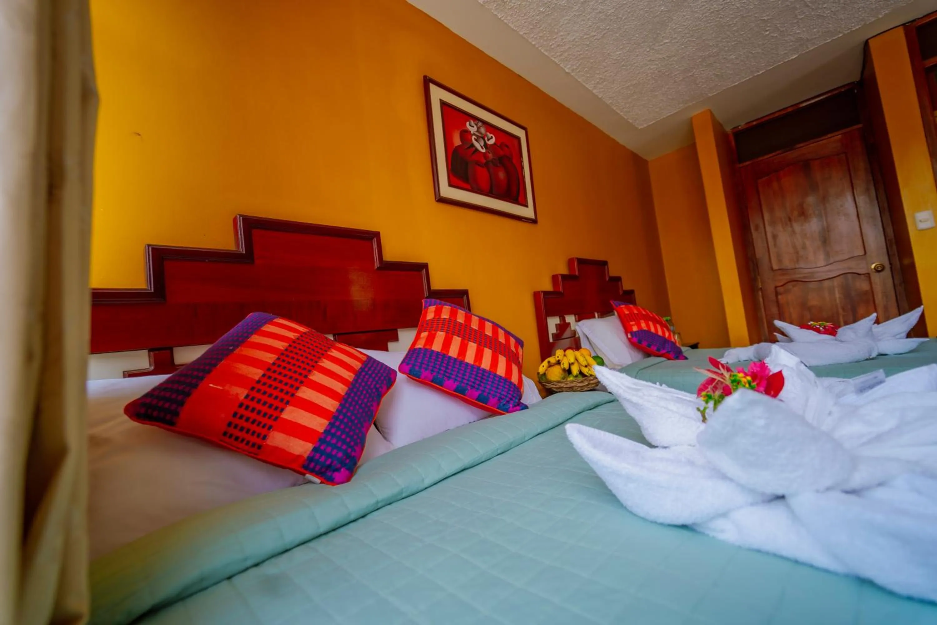 Bed in Yacumama Santa Teresa