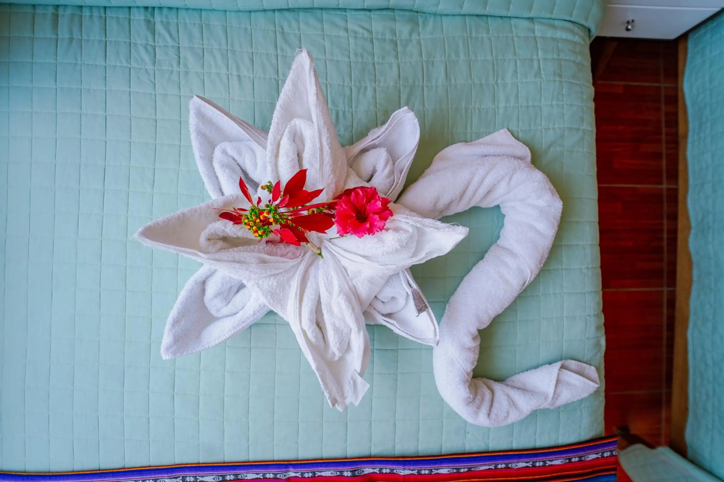 Bed in Yacumama Santa Teresa