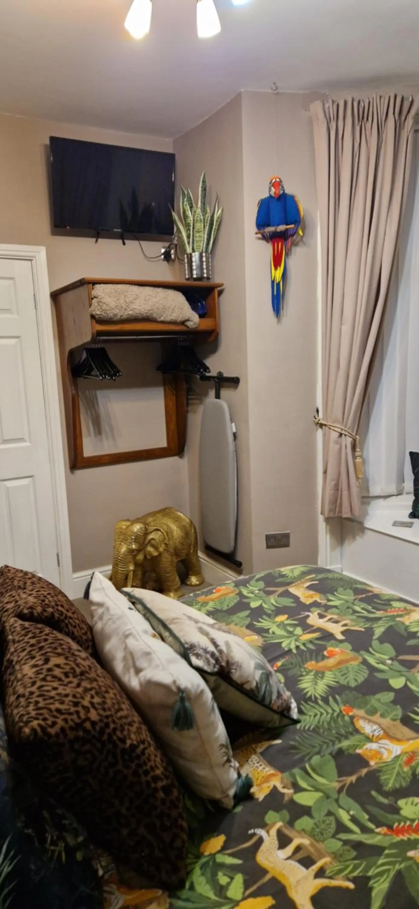 Bed in The Dudley Hotel