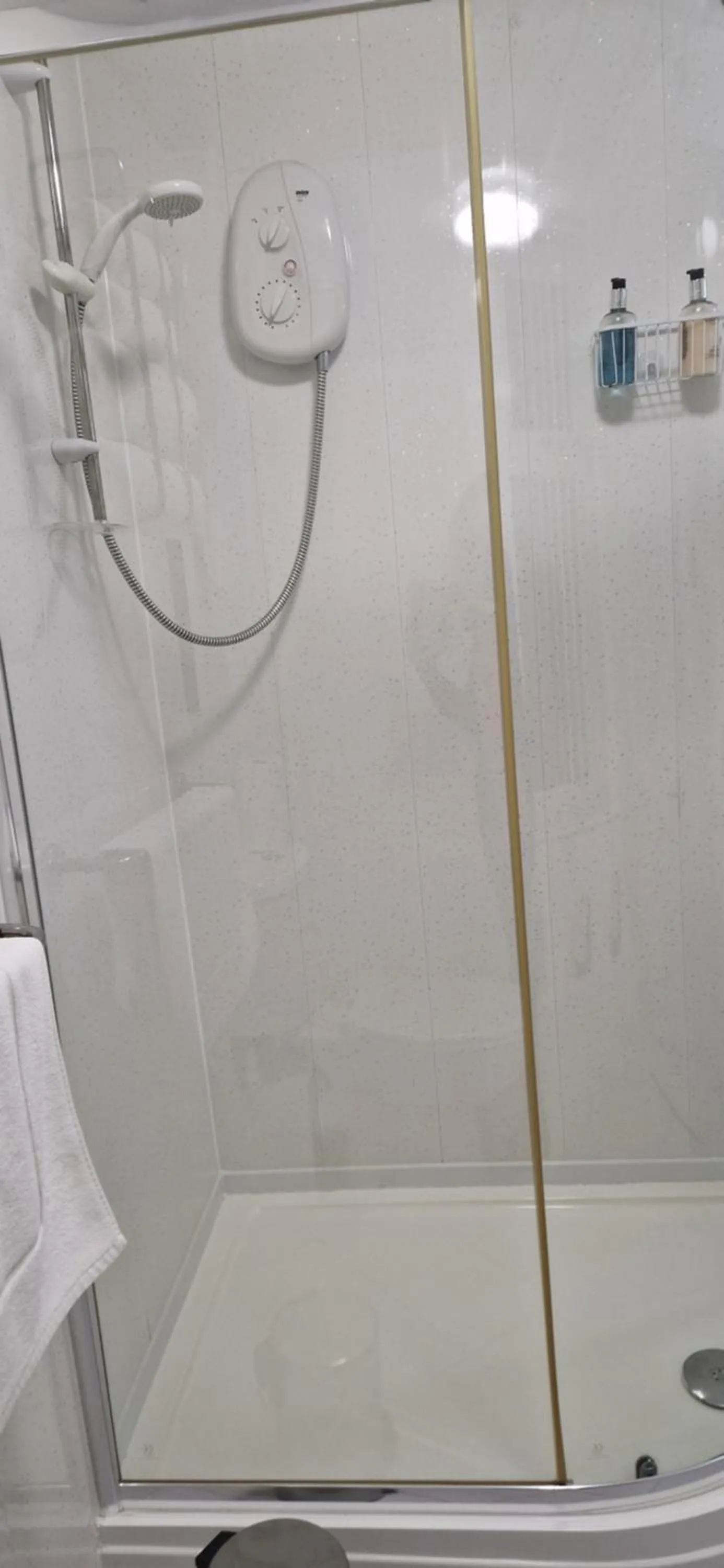 Shower in The Dudley Hotel