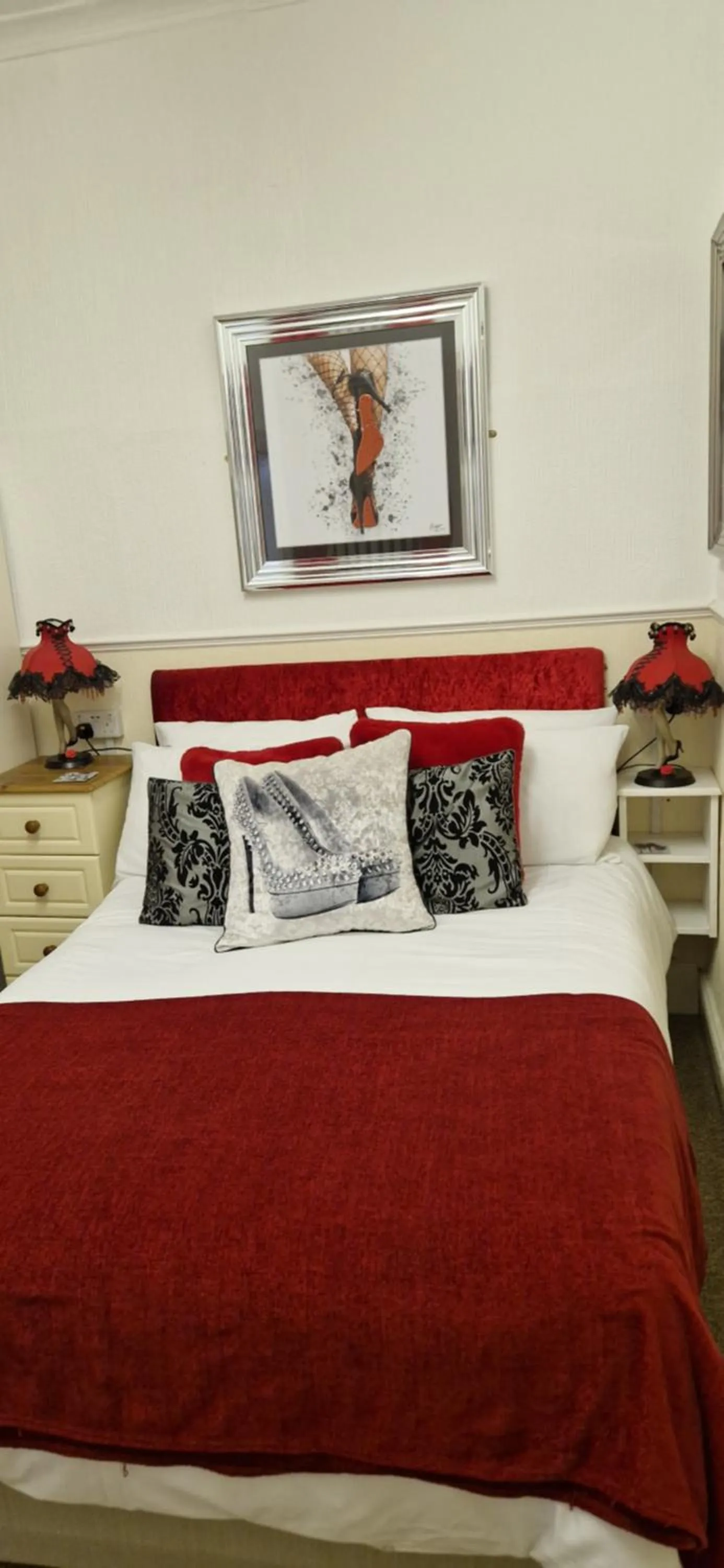 Bed in The Dudley Hotel