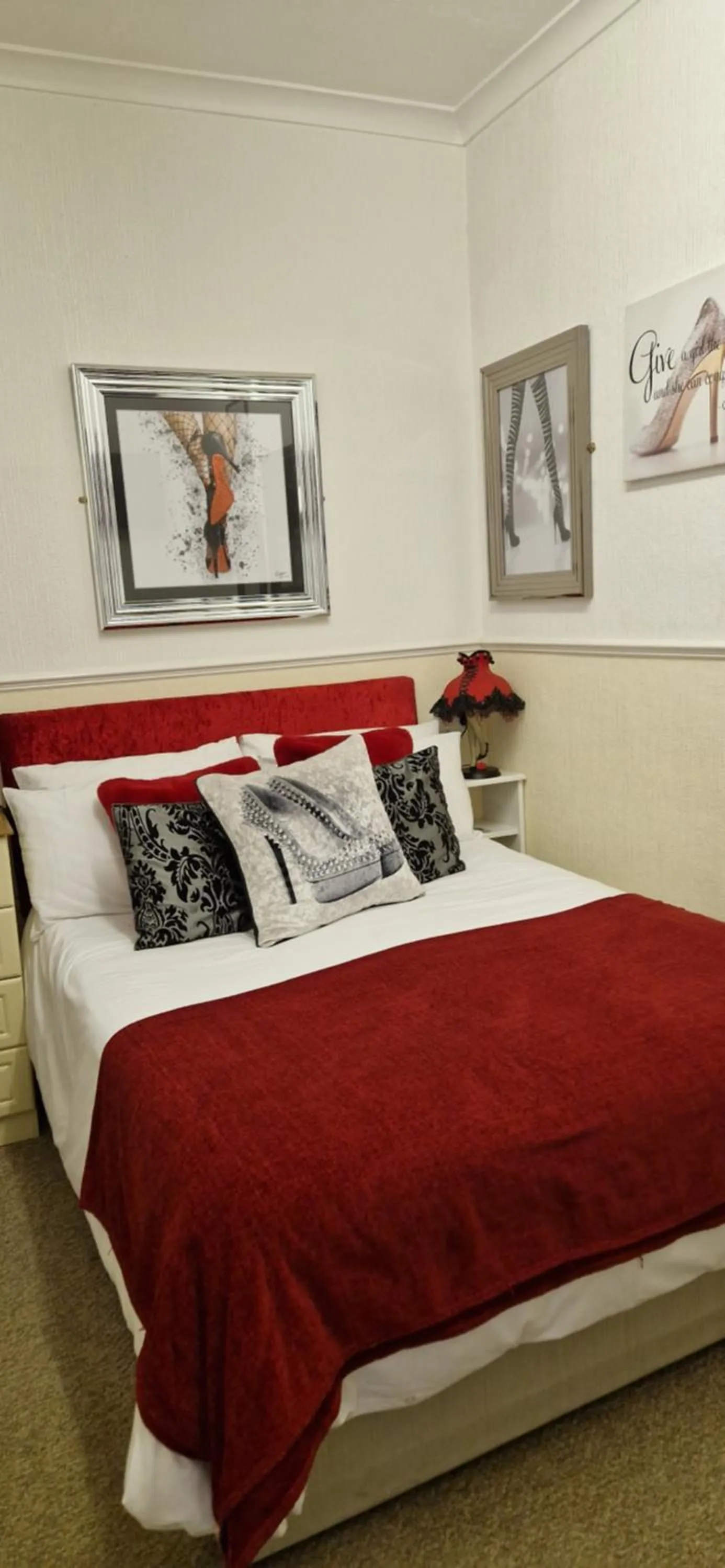 Bed in The Dudley Hotel